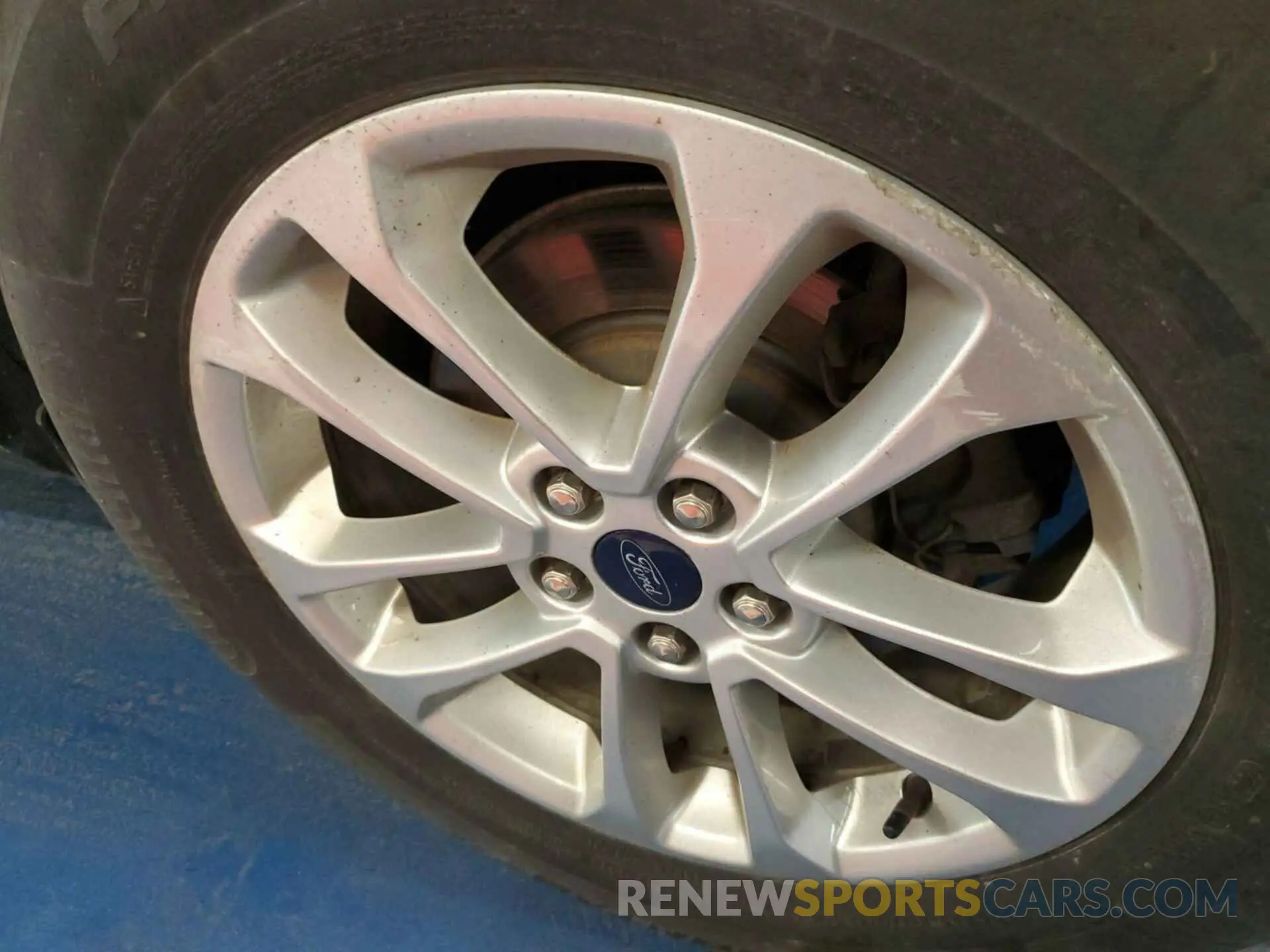 26 Photograph of a damaged car 1FMCU9BZ4MUA42411 FORD ESCAPE 2021