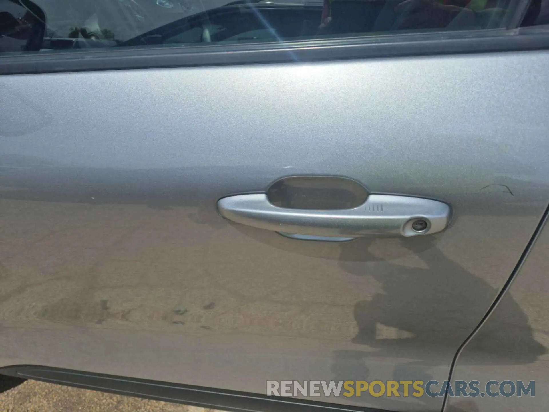 21 Photograph of a damaged car 1FMCU9BZ4MUA50850 FORD ESCAPE 2021