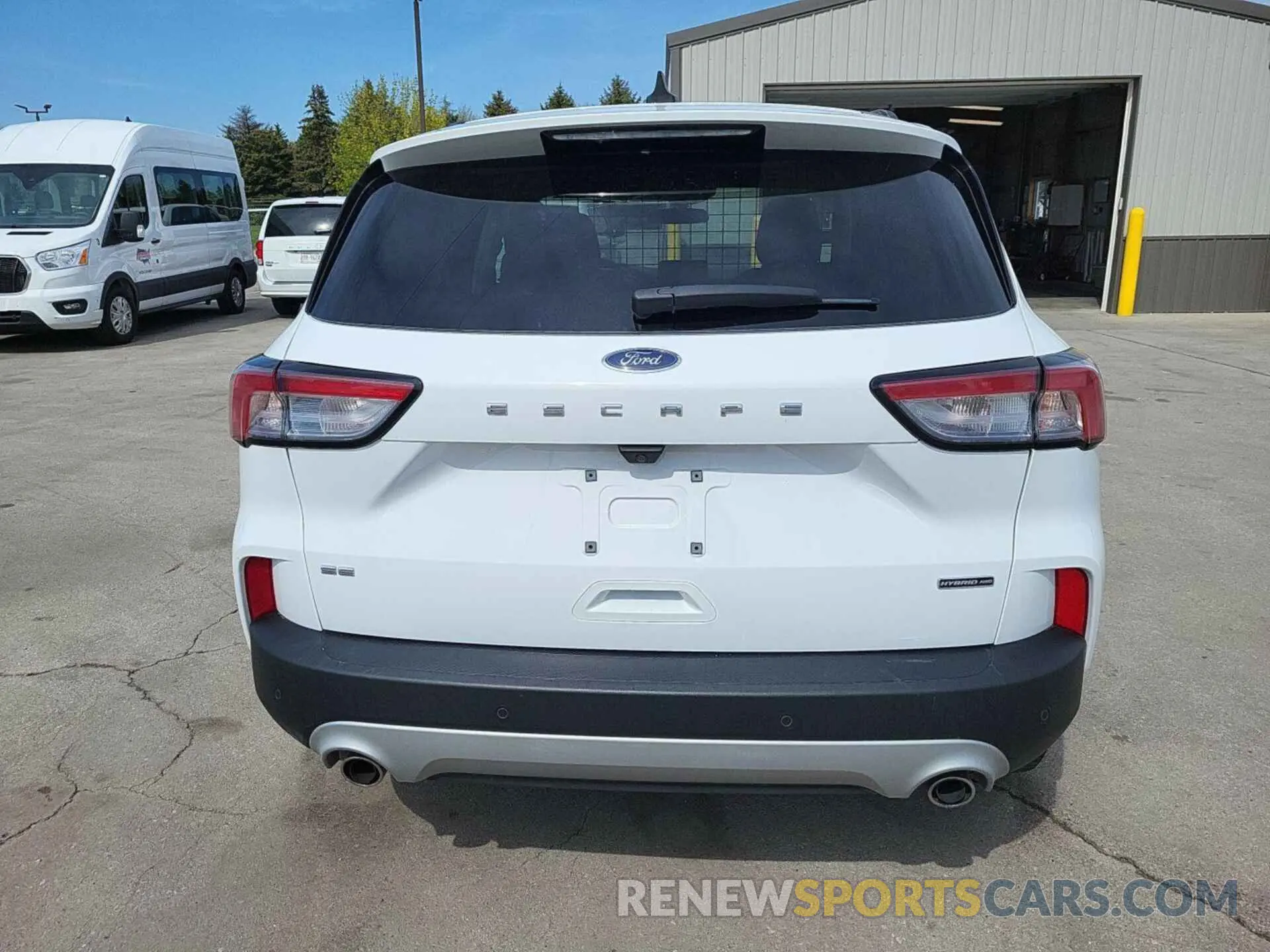 4 Photograph of a damaged car 1FMCU9BZ7MUA44783 FORD ESCAPE 2021