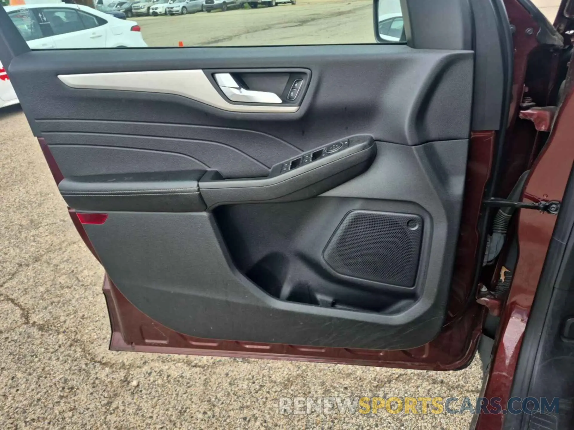 11 Photograph of a damaged car 1FMCU9BZ9MUA52867 FORD ESCAPE 2021