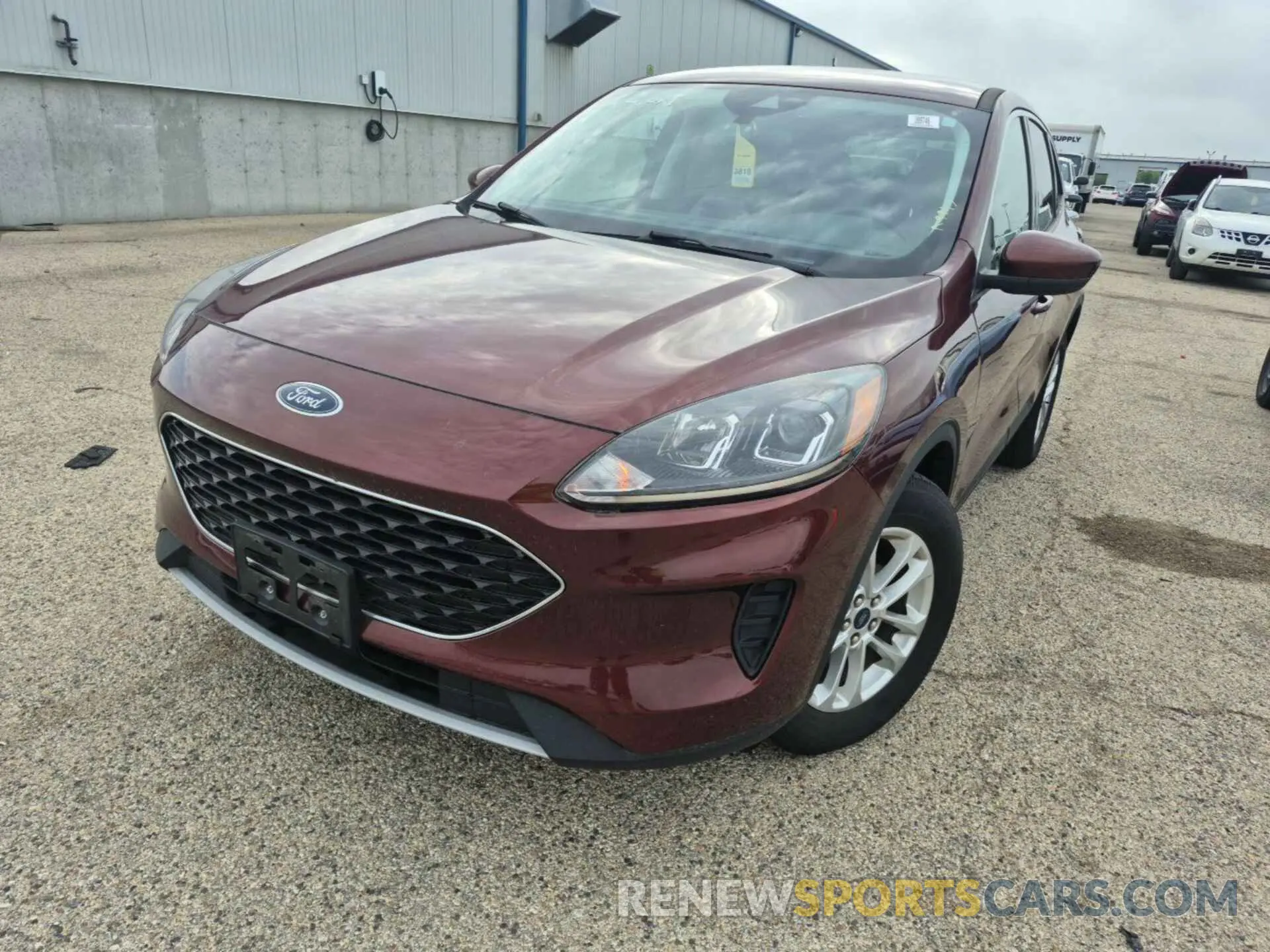18 Photograph of a damaged car 1FMCU9BZ9MUA52867 FORD ESCAPE 2021