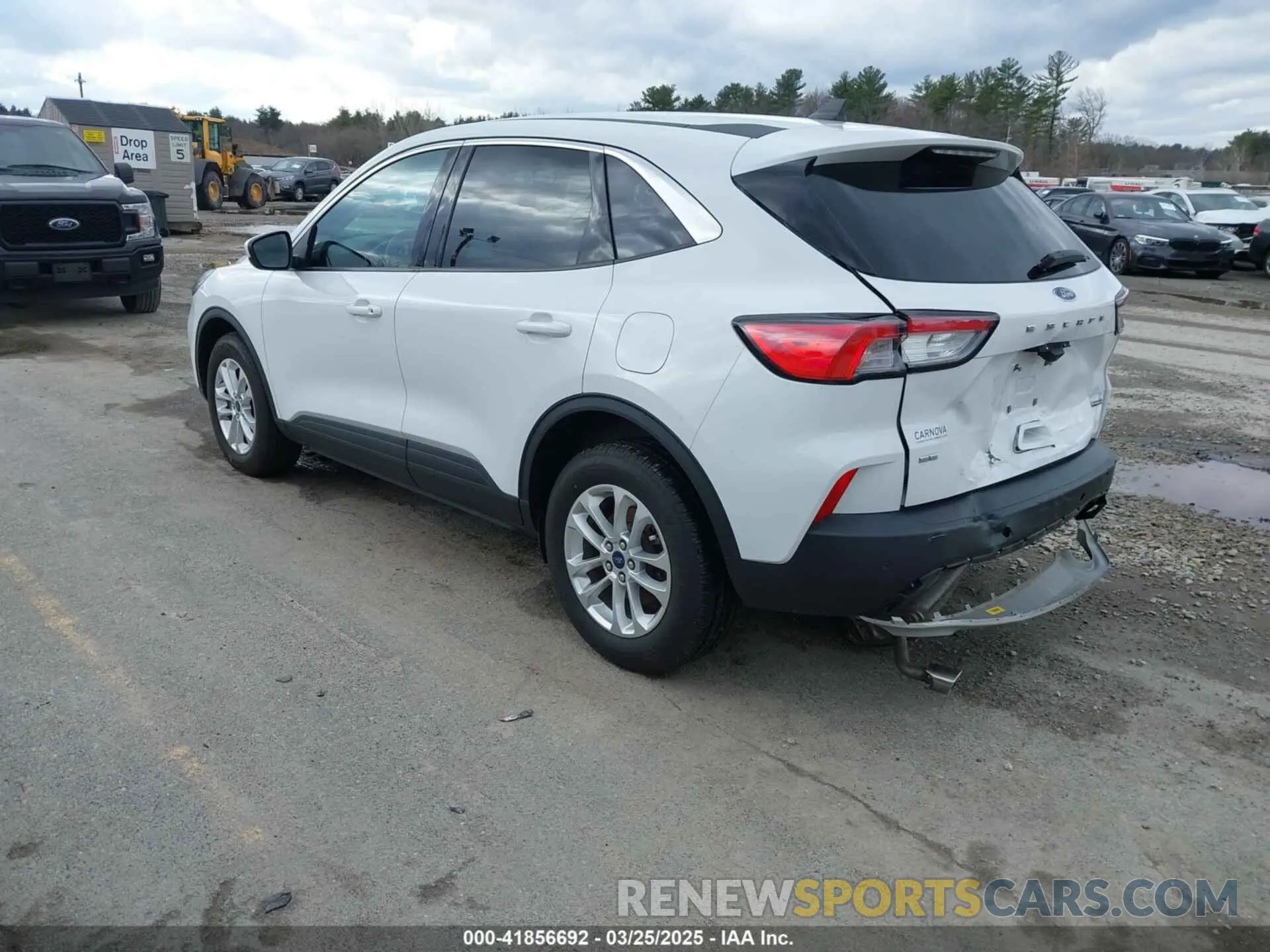 3 Photograph of a damaged car 1FMCU9BZ9MUA82483 FORD ESCAPE 2021