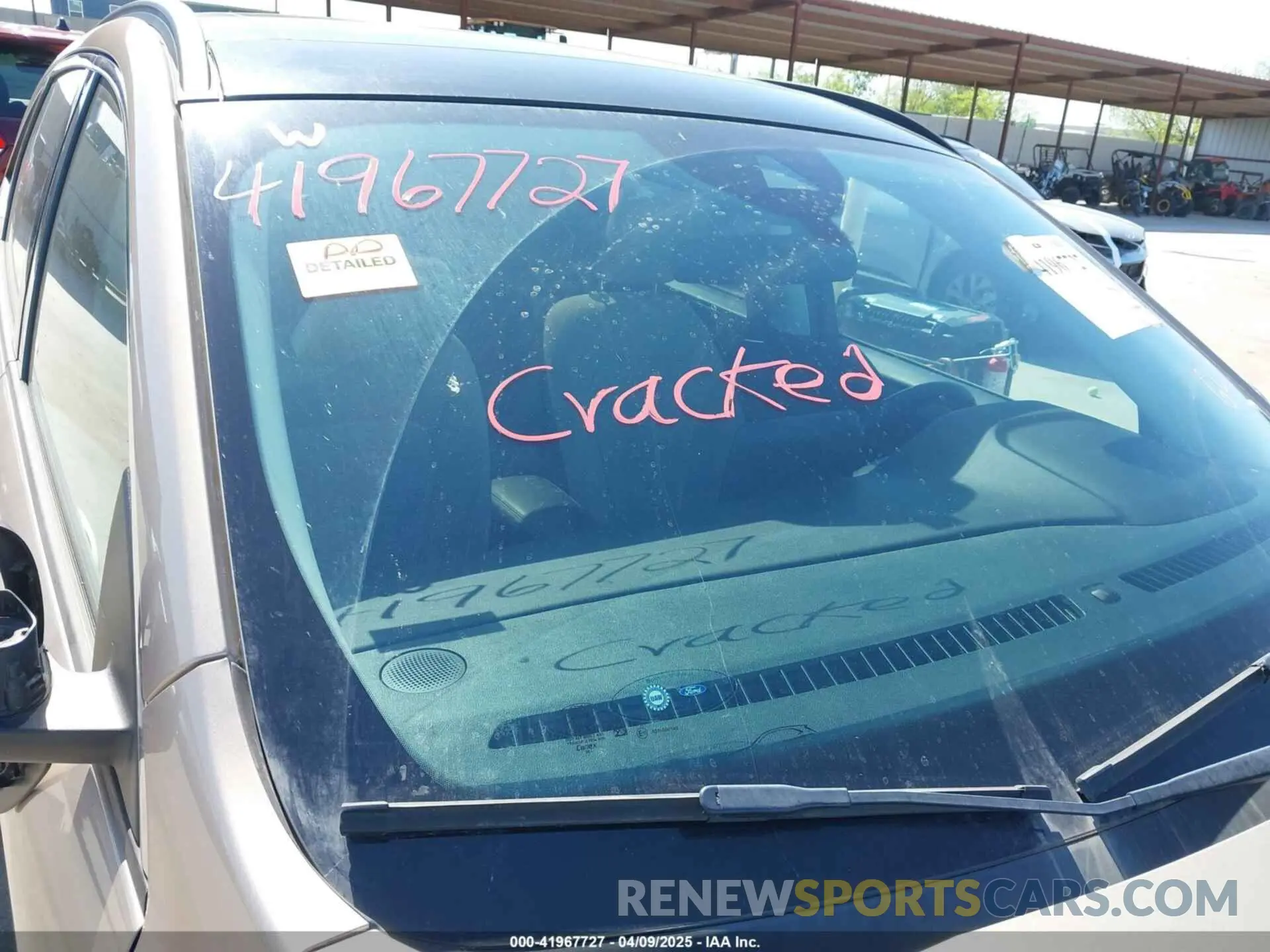 18 Photograph of a damaged car 1FMCU9BZXMUA08196 FORD ESCAPE 2021