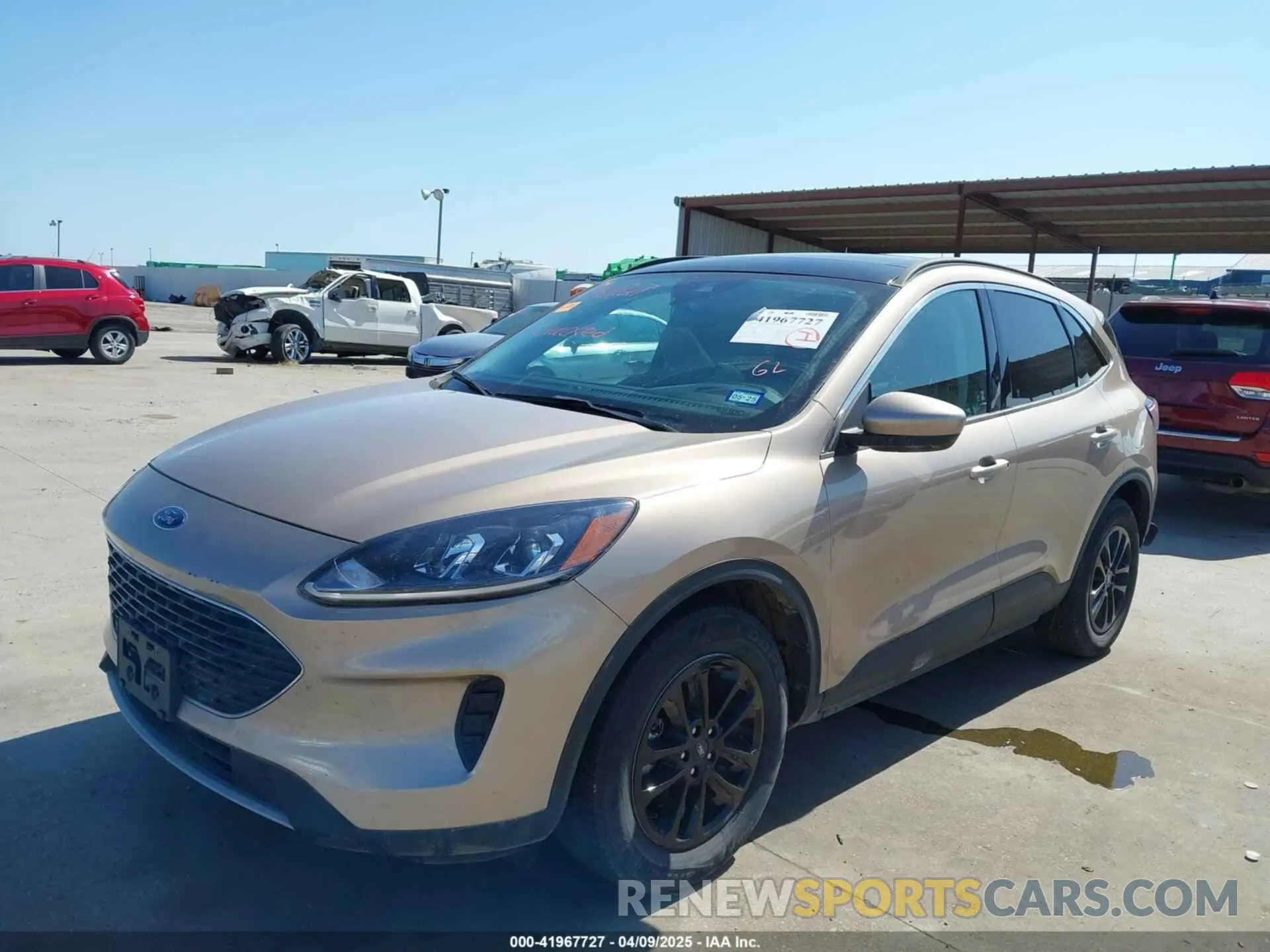 2 Photograph of a damaged car 1FMCU9BZXMUA08196 FORD ESCAPE 2021