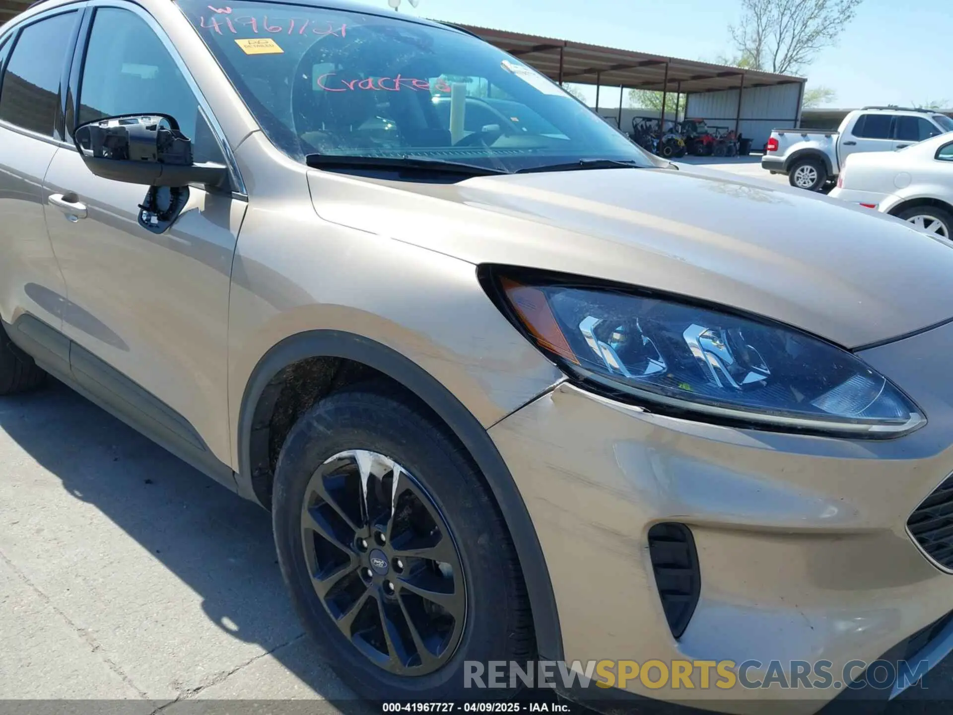 6 Photograph of a damaged car 1FMCU9BZXMUA08196 FORD ESCAPE 2021