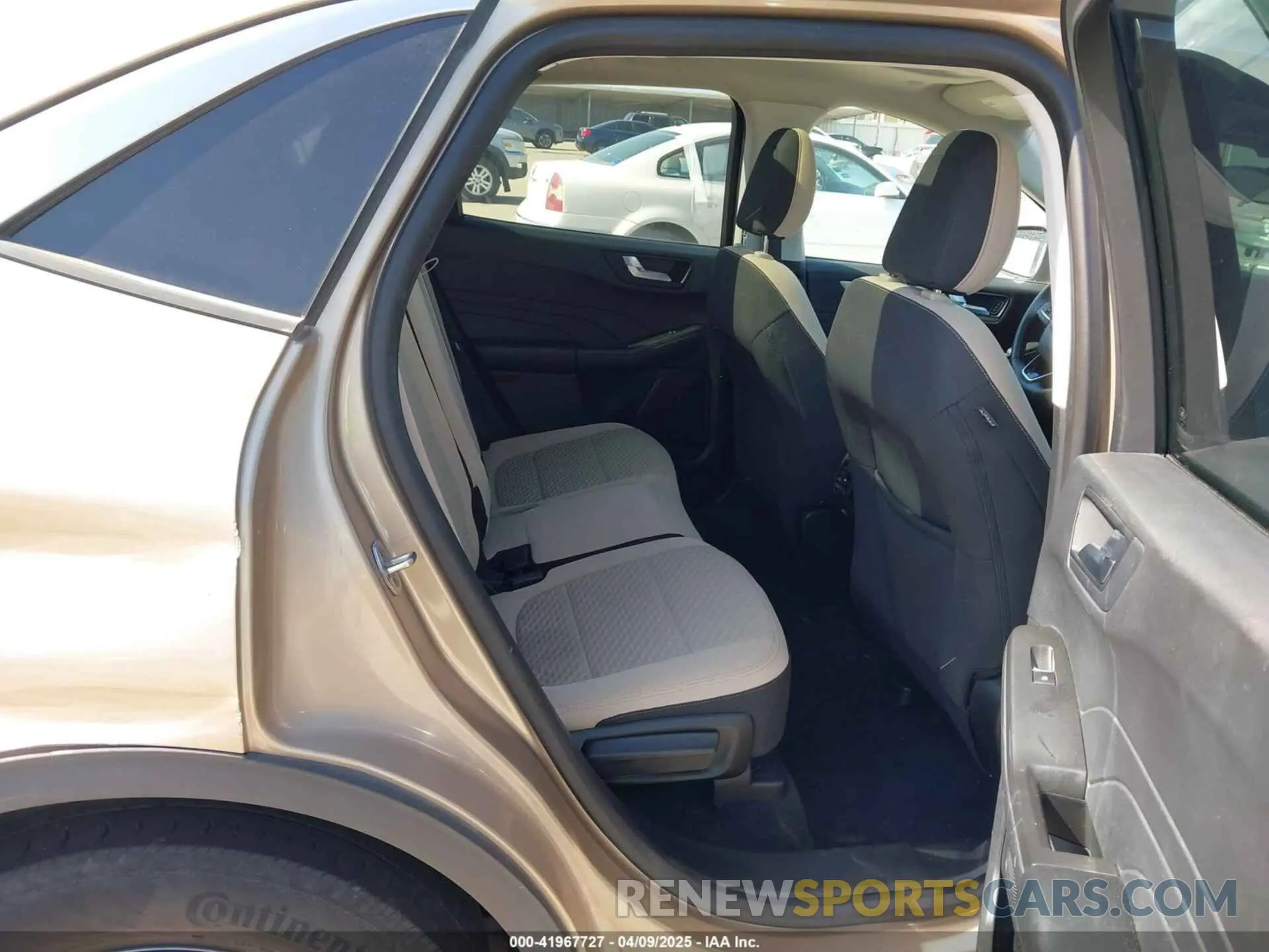 8 Photograph of a damaged car 1FMCU9BZXMUA08196 FORD ESCAPE 2021