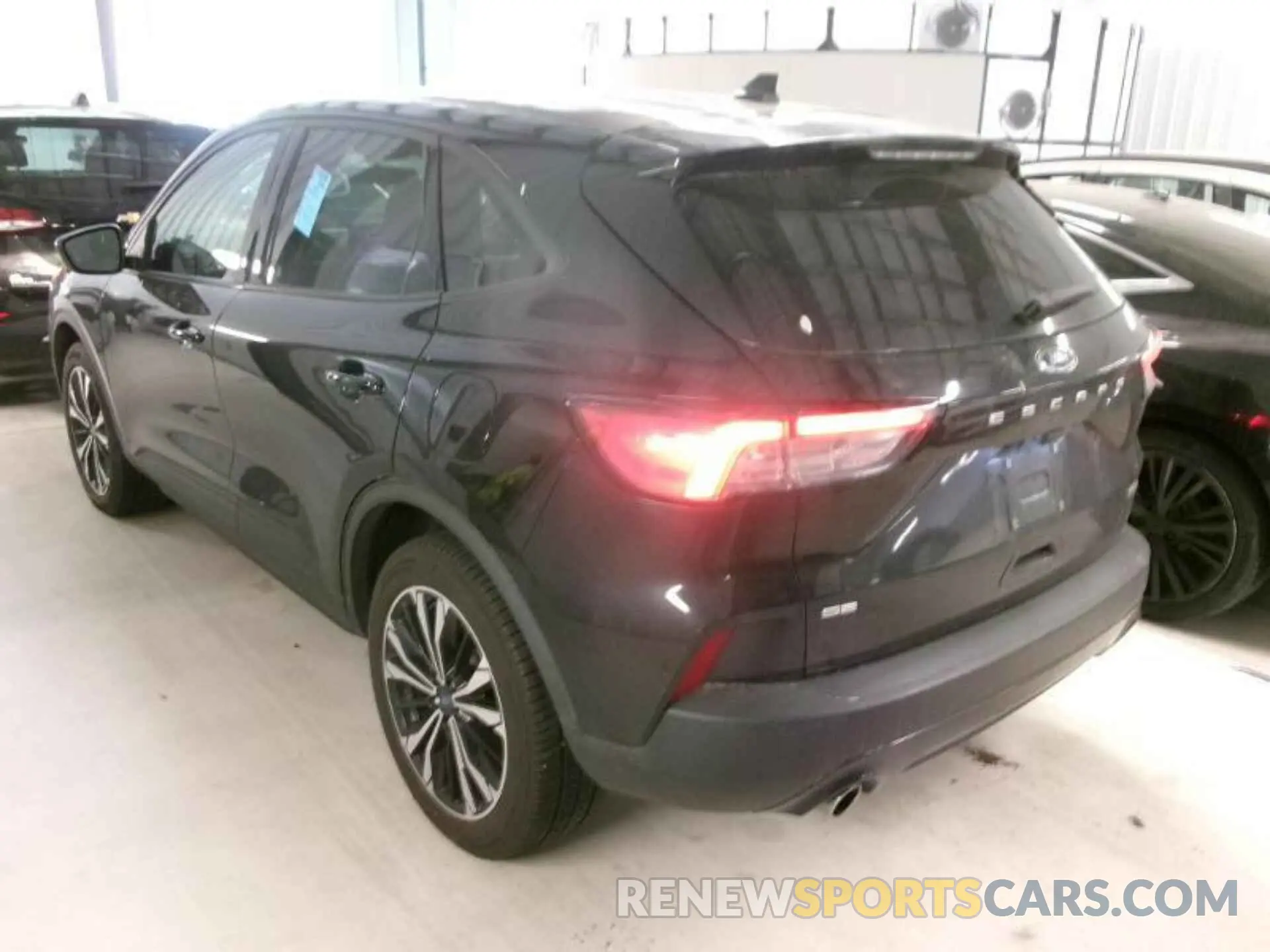 2 Photograph of a damaged car 1FMCU9BZXMUA20414 FORD ESCAPE 2021