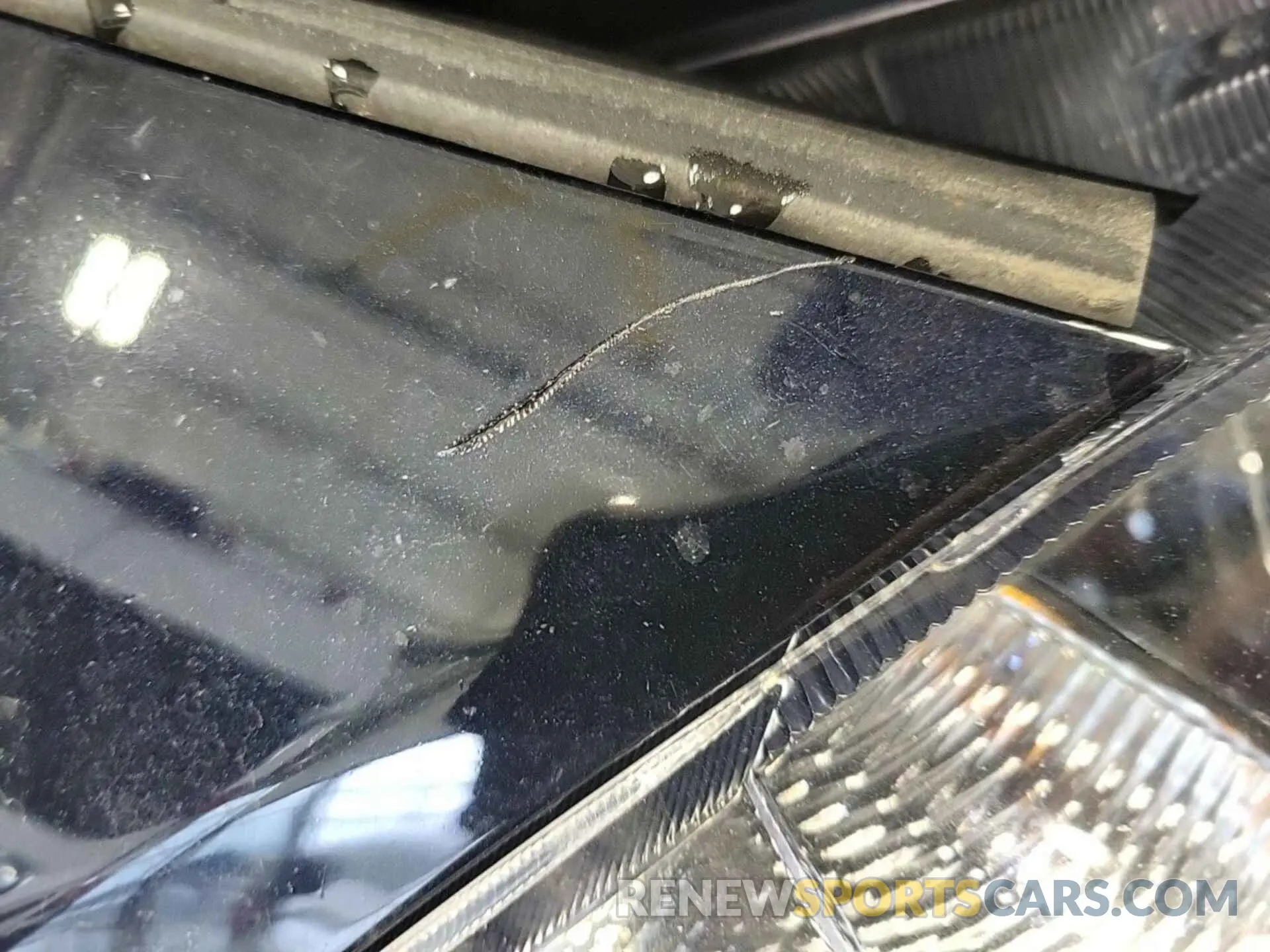 24 Photograph of a damaged car 1FMCU9CZ0MUB25929 FORD ESCAPE 2021