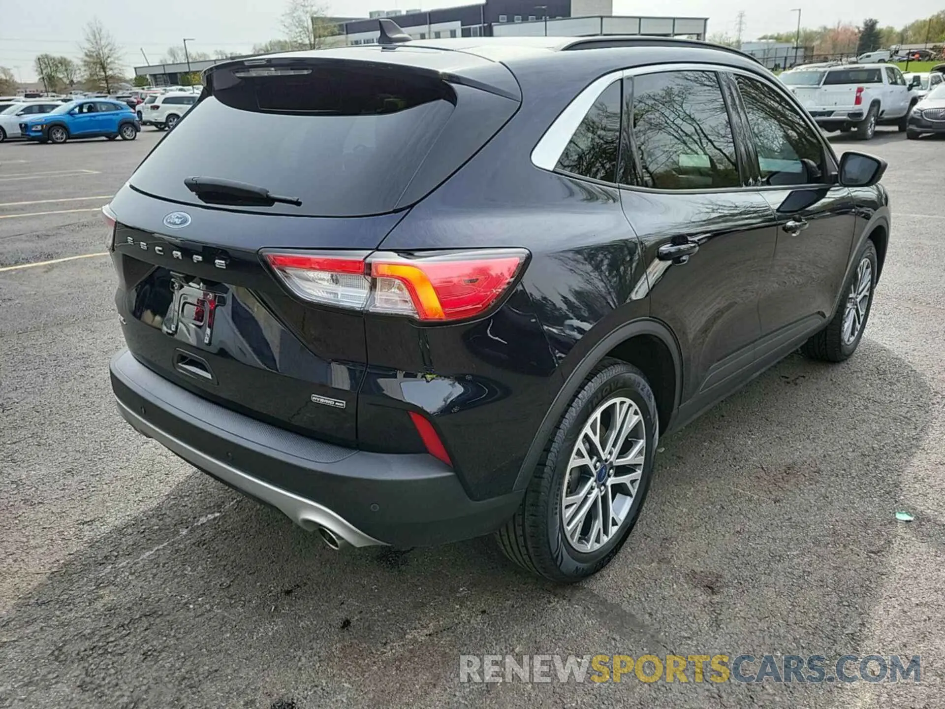 27 Photograph of a damaged car 1FMCU9CZ2MUA54118 FORD ESCAPE 2021