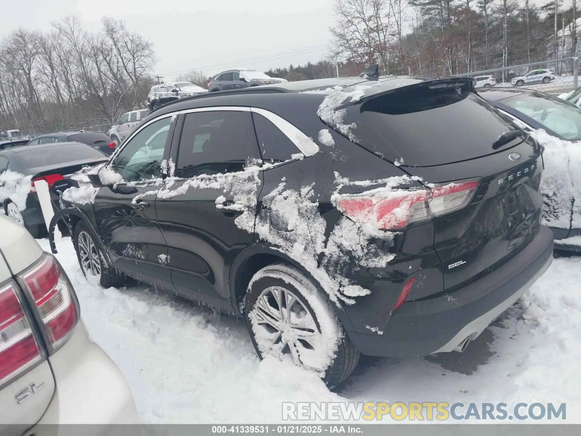 14 Photograph of a damaged car 1FMCU9CZ4MUA40270 FORD ESCAPE 2021