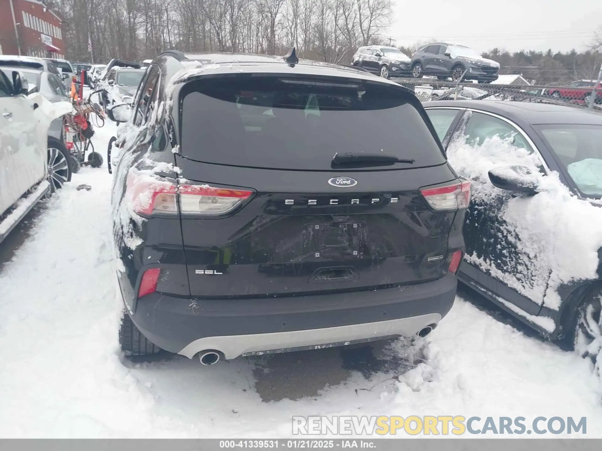 16 Photograph of a damaged car 1FMCU9CZ4MUA40270 FORD ESCAPE 2021