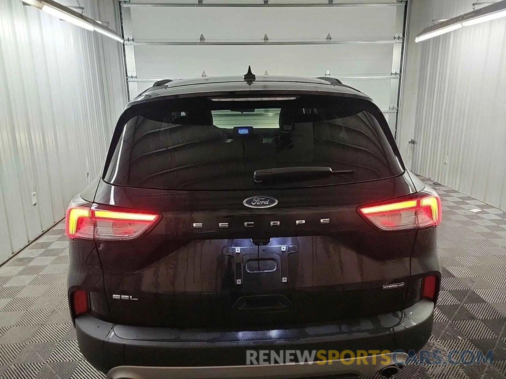12 Photograph of a damaged car 1FMCU9CZ4MUA42441 FORD ESCAPE 2021