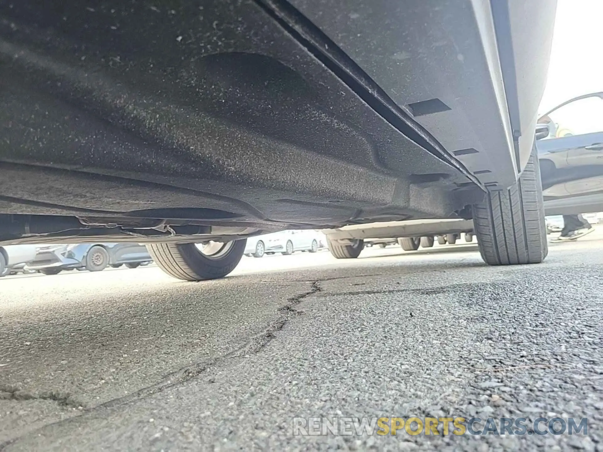 18 Photograph of a damaged car 1FMCU9CZ4MUA42441 FORD ESCAPE 2021