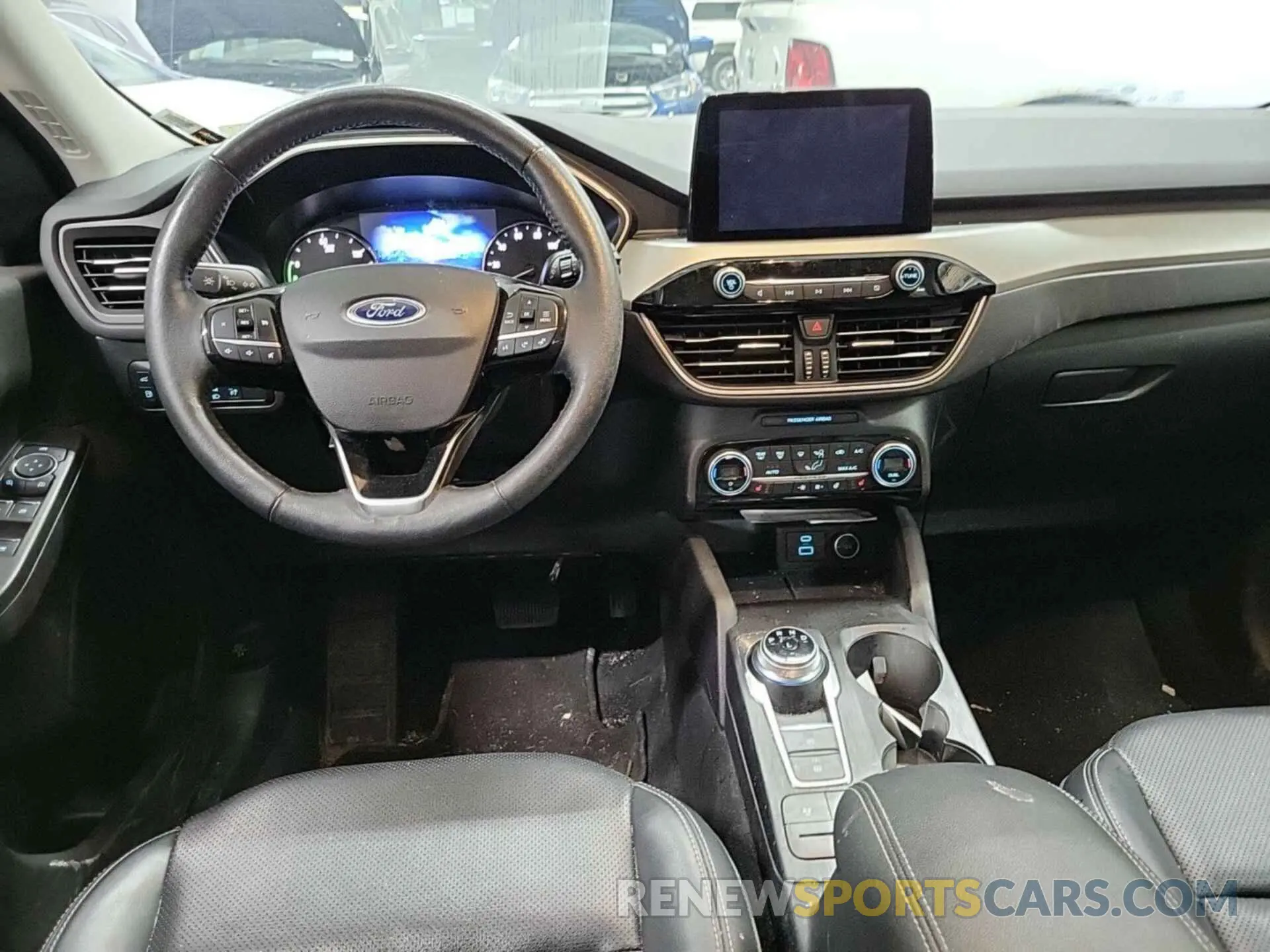 31 Photograph of a damaged car 1FMCU9CZ4MUA54301 FORD ESCAPE 2021