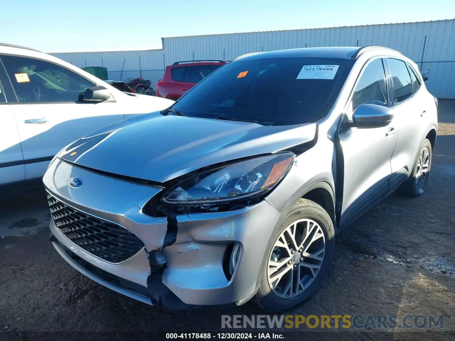 6 Photograph of a damaged car 1FMCU9CZ4MUB26775 FORD ESCAPE 2021