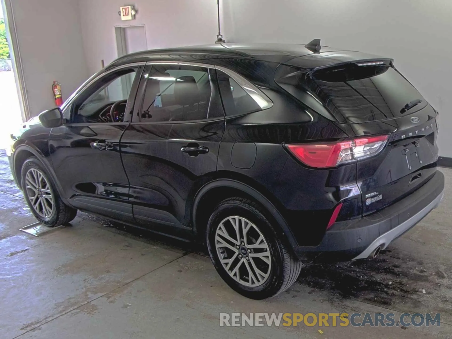 6 Photograph of a damaged car 1FMCU9CZ5MUA50807 FORD ESCAPE 2021