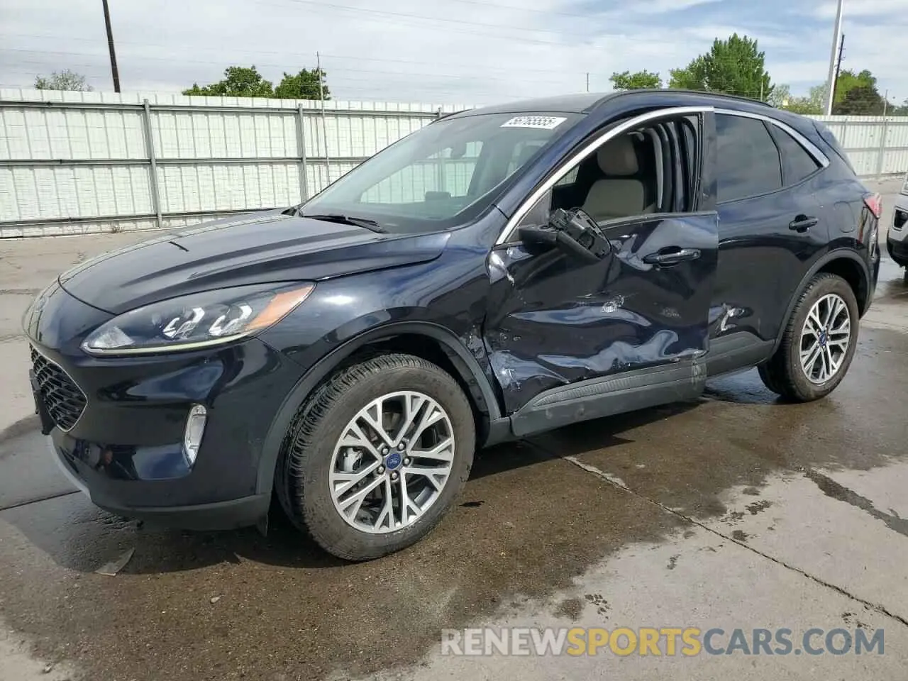 1 Photograph of a damaged car 1FMCU9CZ6MUA38732 FORD ESCAPE 2021