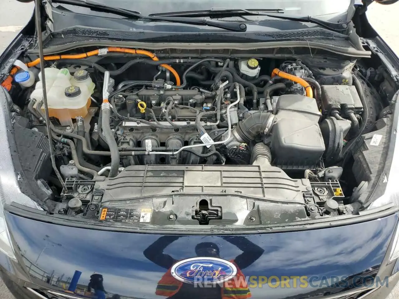12 Photograph of a damaged car 1FMCU9CZ6MUA38732 FORD ESCAPE 2021