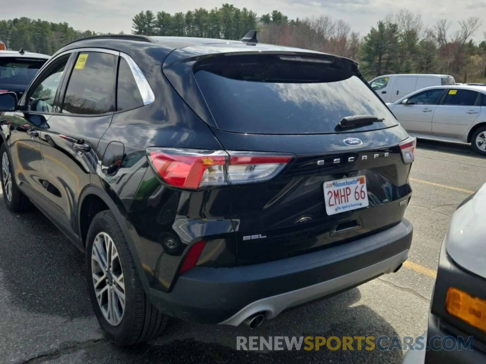 17 Photograph of a damaged car 1FMCU9CZ9MUA54181 FORD ESCAPE 2021