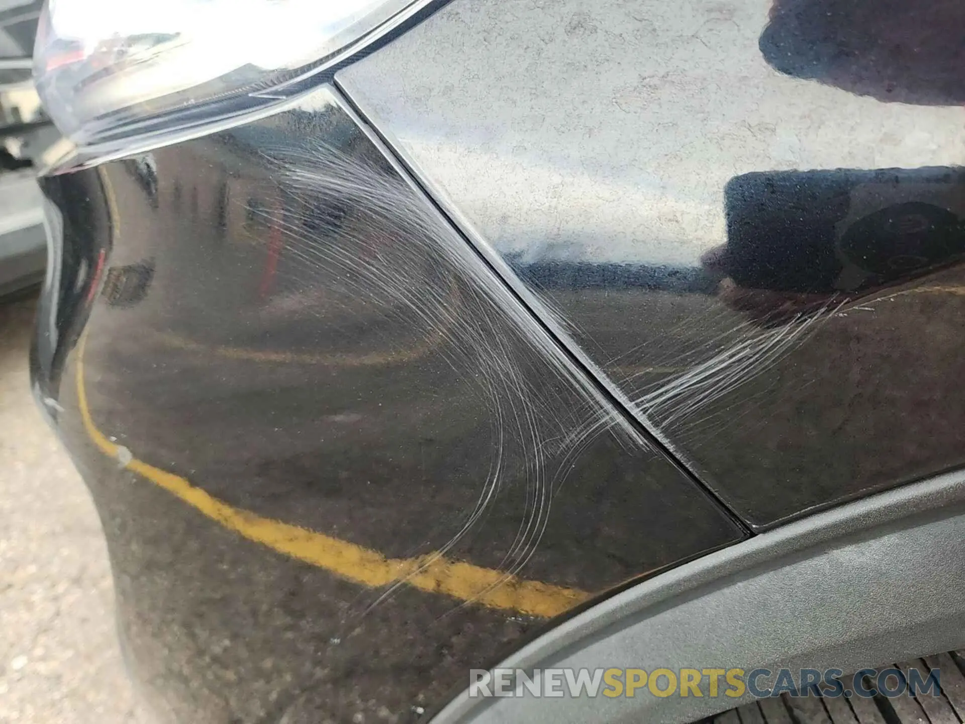 18 Photograph of a damaged car 1FMCU9CZ9MUB25878 FORD ESCAPE 2021