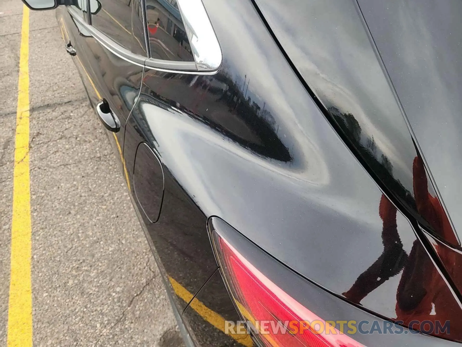 24 Photograph of a damaged car 1FMCU9CZ9MUB25878 FORD ESCAPE 2021