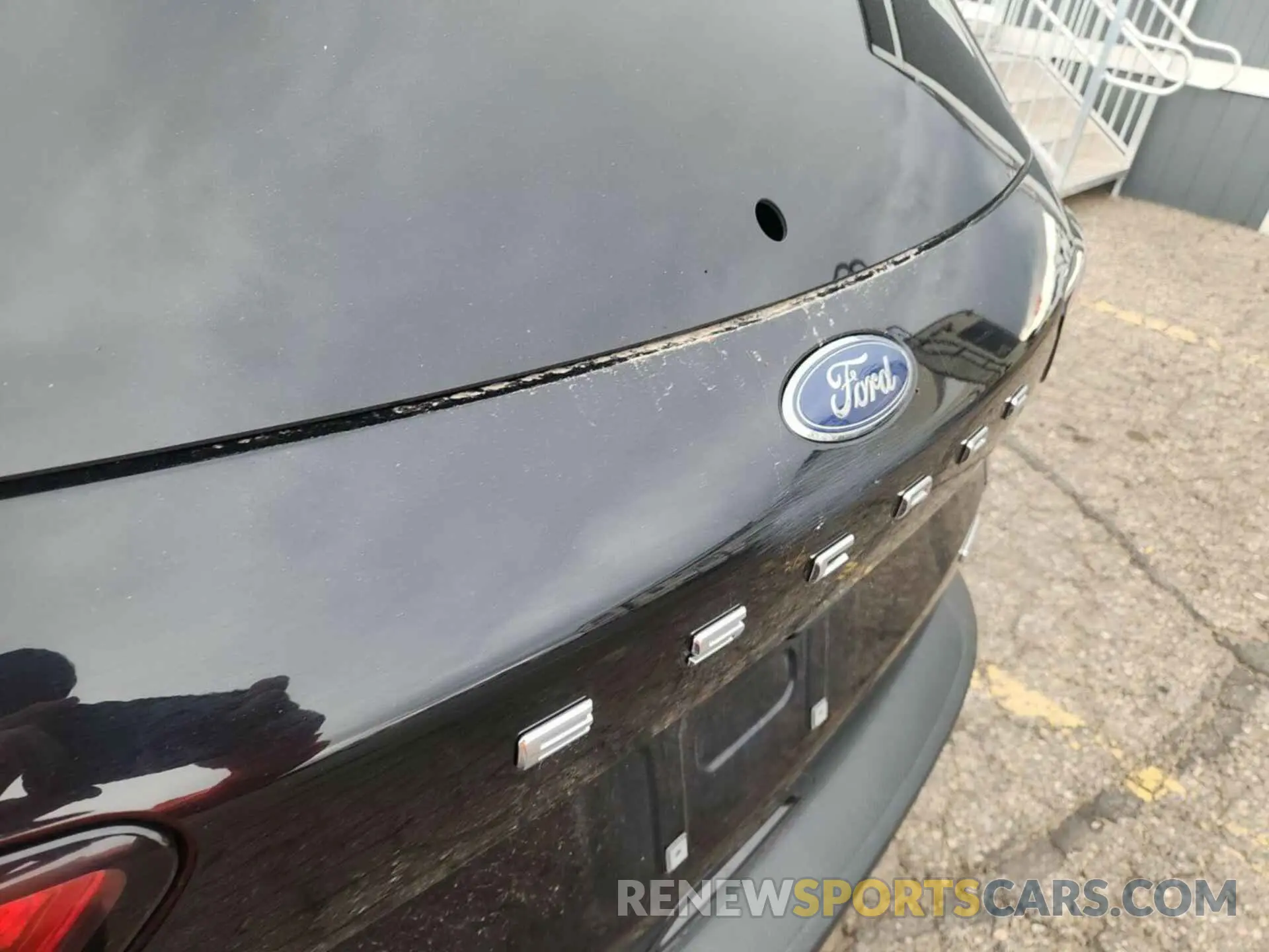 25 Photograph of a damaged car 1FMCU9CZ9MUB25878 FORD ESCAPE 2021