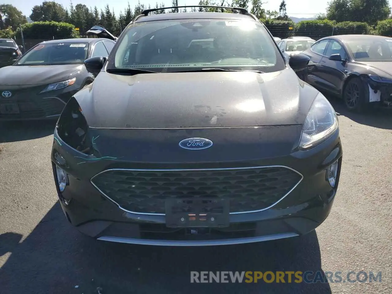 5 Photograph of a damaged car 1FMCU9CZXMUA27278 FORD ESCAPE 2021