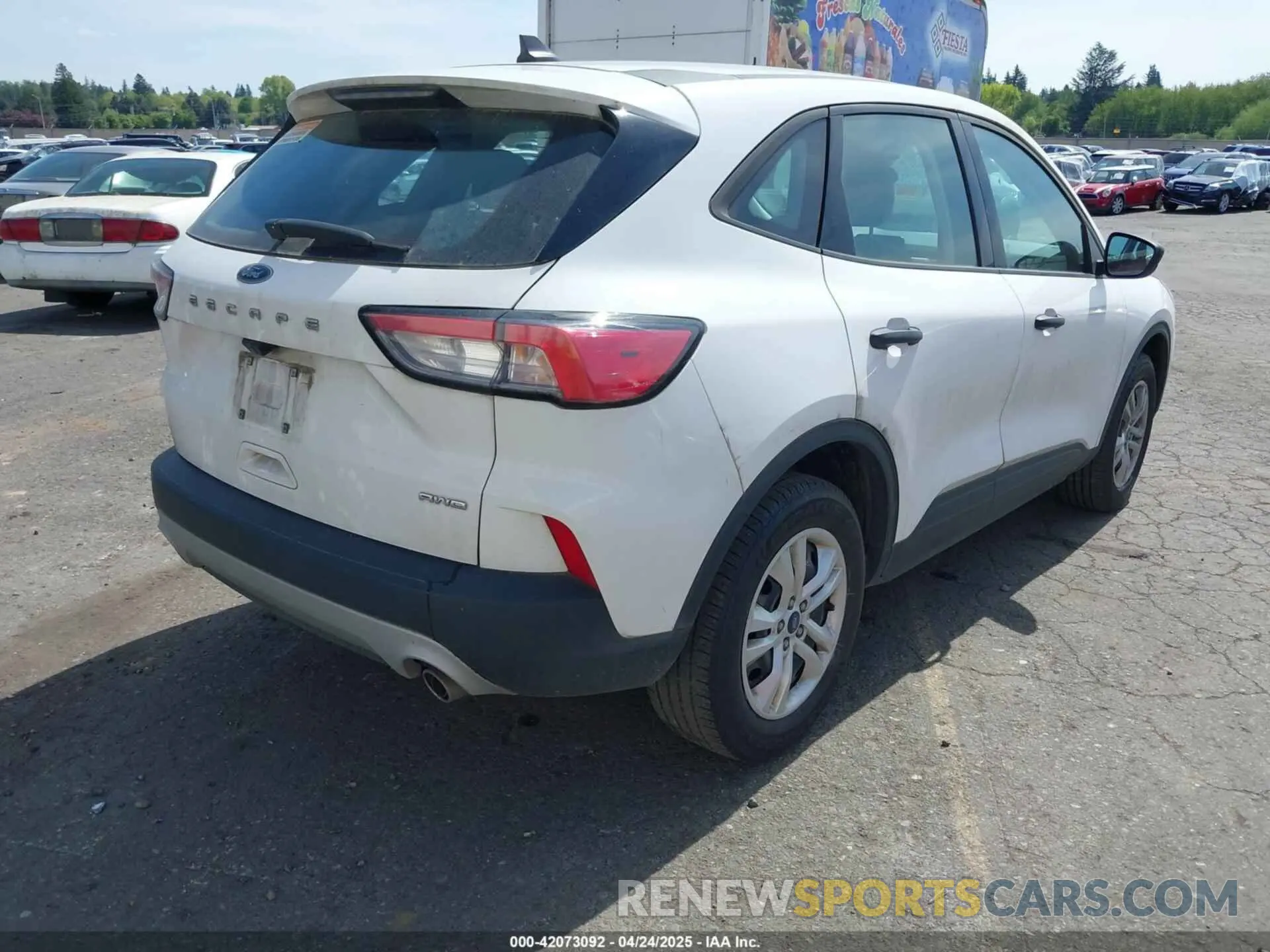 4 Photograph of a damaged car 1FMCU9F60MUA31616 FORD ESCAPE 2021