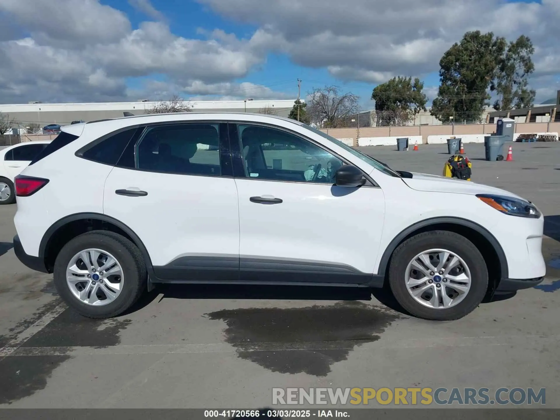 13 Photograph of a damaged car 1FMCU9F65MUA51277 FORD ESCAPE 2021