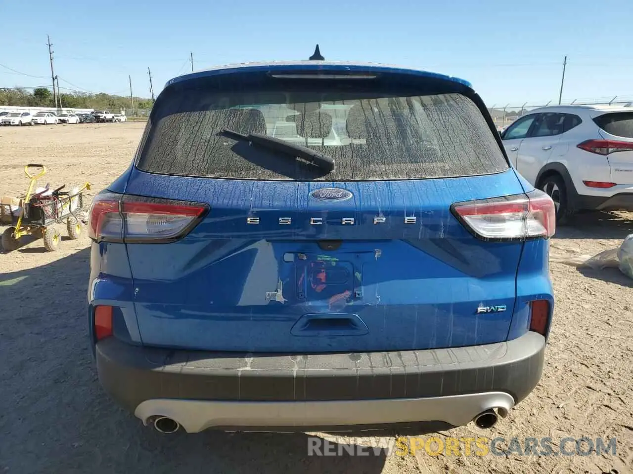 6 Photograph of a damaged car 1FMCU9F65MUA94498 FORD ESCAPE 2021