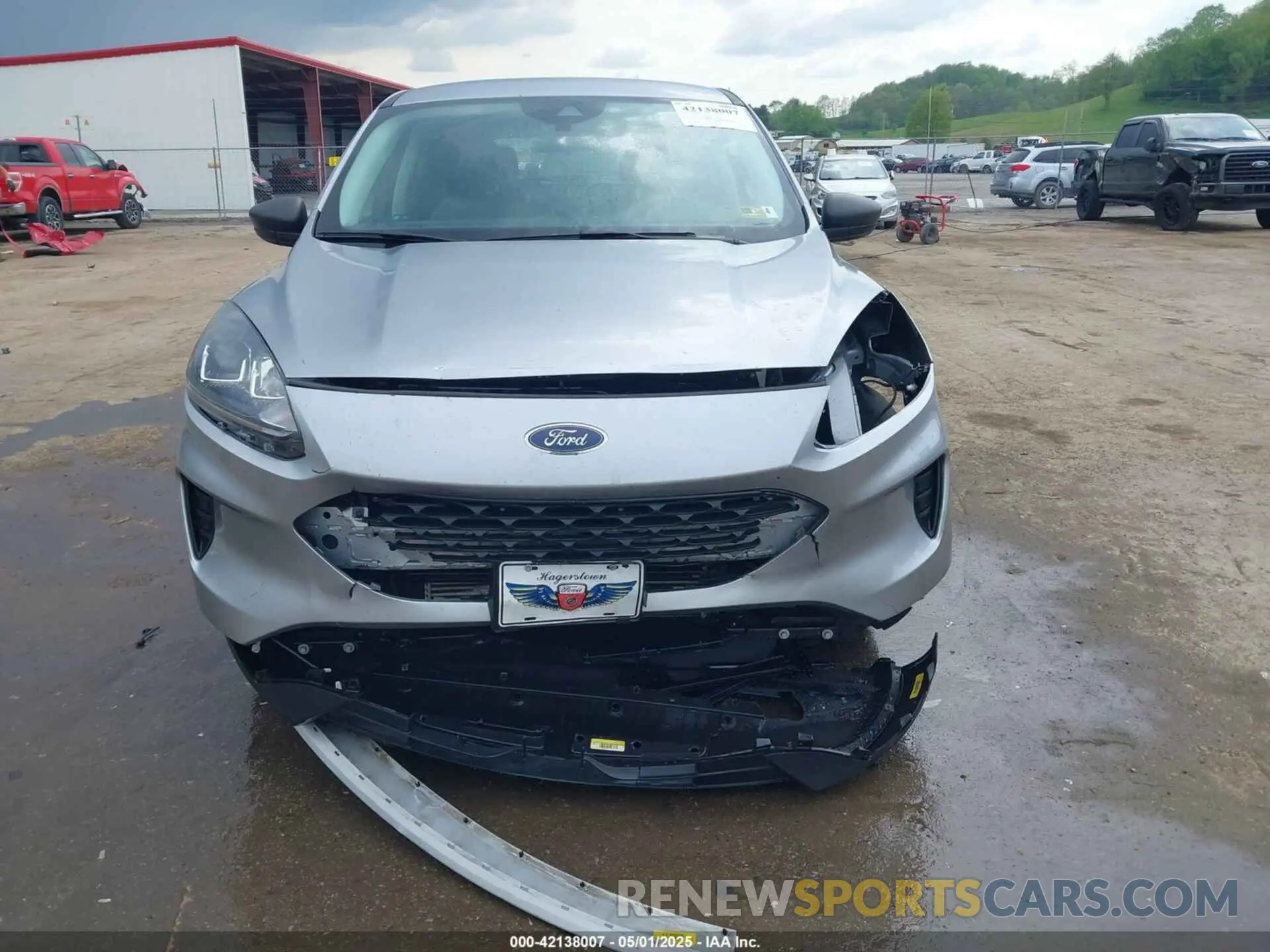 12 Photograph of a damaged car 1FMCU9F67MUB13567 FORD ESCAPE 2021