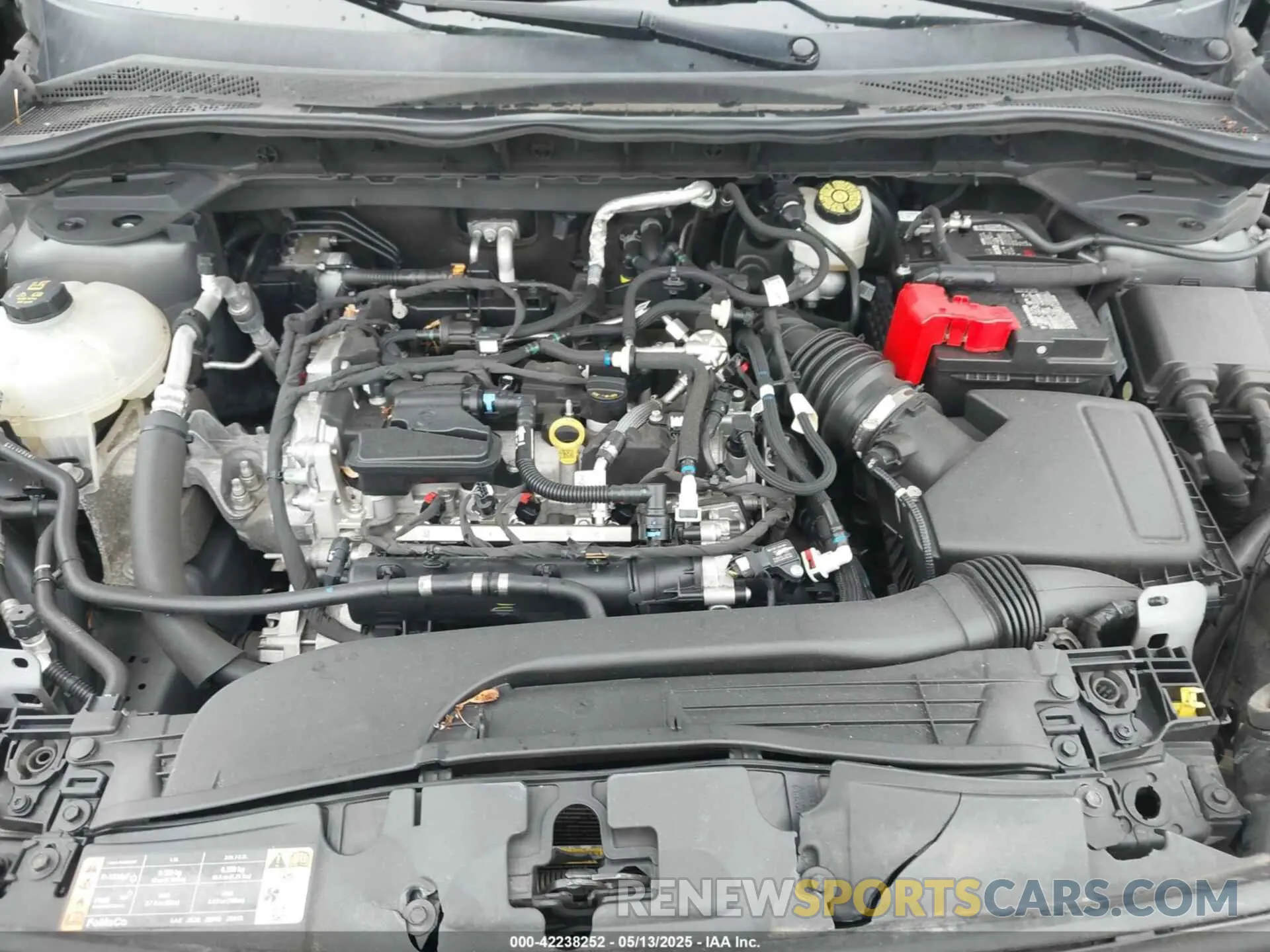 10 Photograph of a damaged car 1FMCU9F69MUA73640 FORD ESCAPE 2021