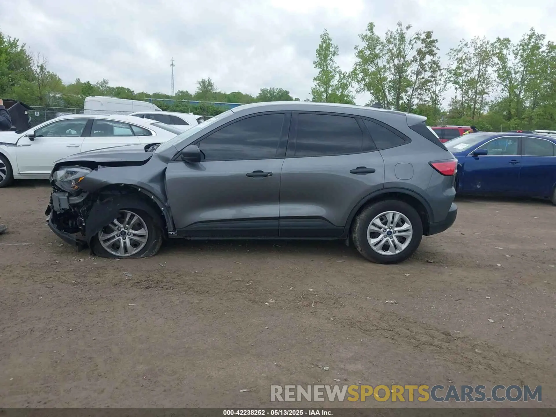 15 Photograph of a damaged car 1FMCU9F69MUA73640 FORD ESCAPE 2021