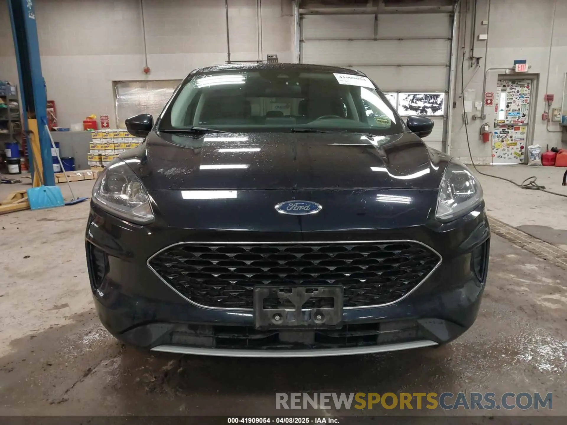 12 Photograph of a damaged car 1FMCU9G60MUA73363 FORD ESCAPE 2021