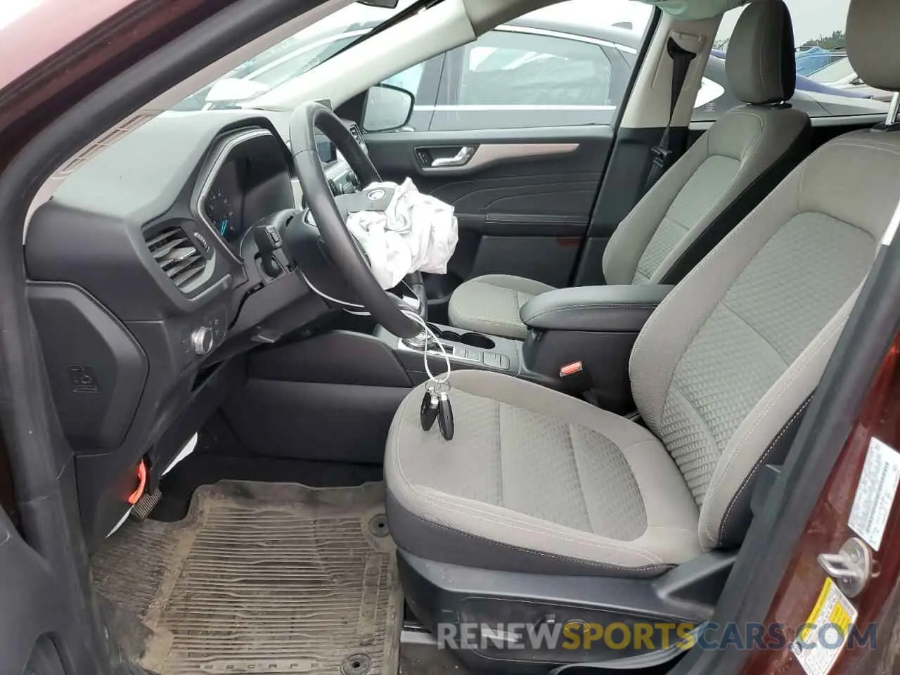 7 Photograph of a damaged car 1FMCU9G60MUA90728 FORD ESCAPE 2021