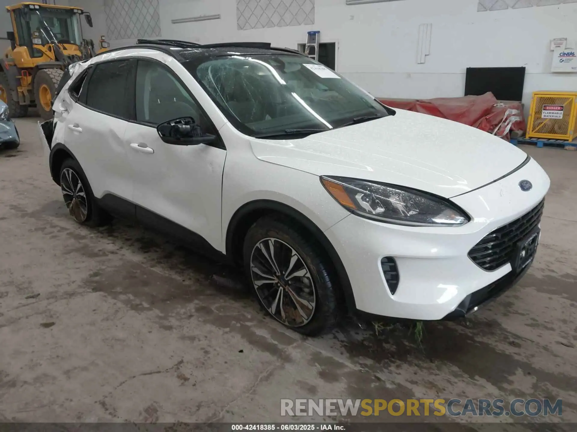 1 Photograph of a damaged car 1FMCU9G61MUA32742 FORD ESCAPE 2021