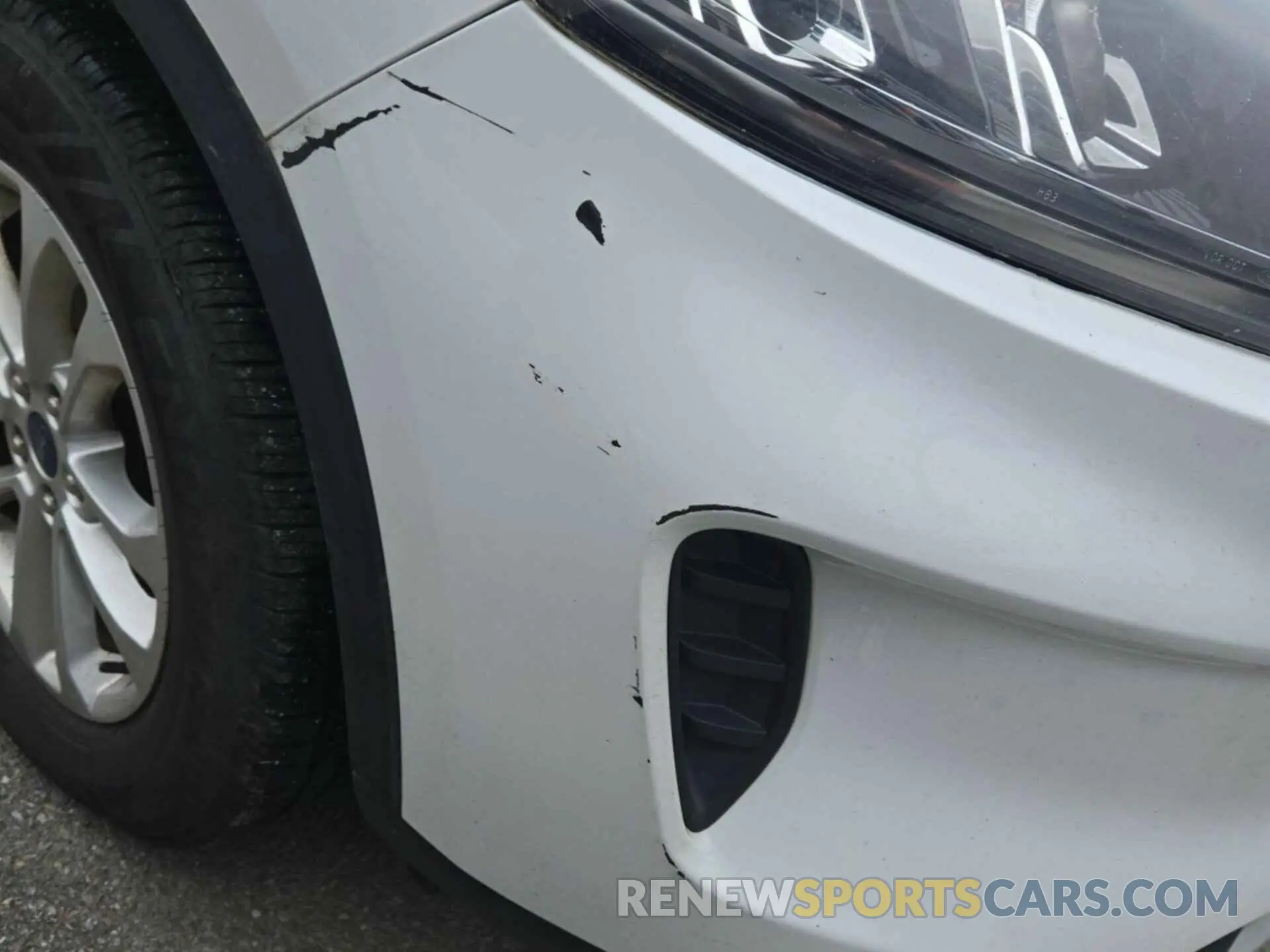 2 Photograph of a damaged car 1FMCU9G61MUA52585 FORD ESCAPE 2021