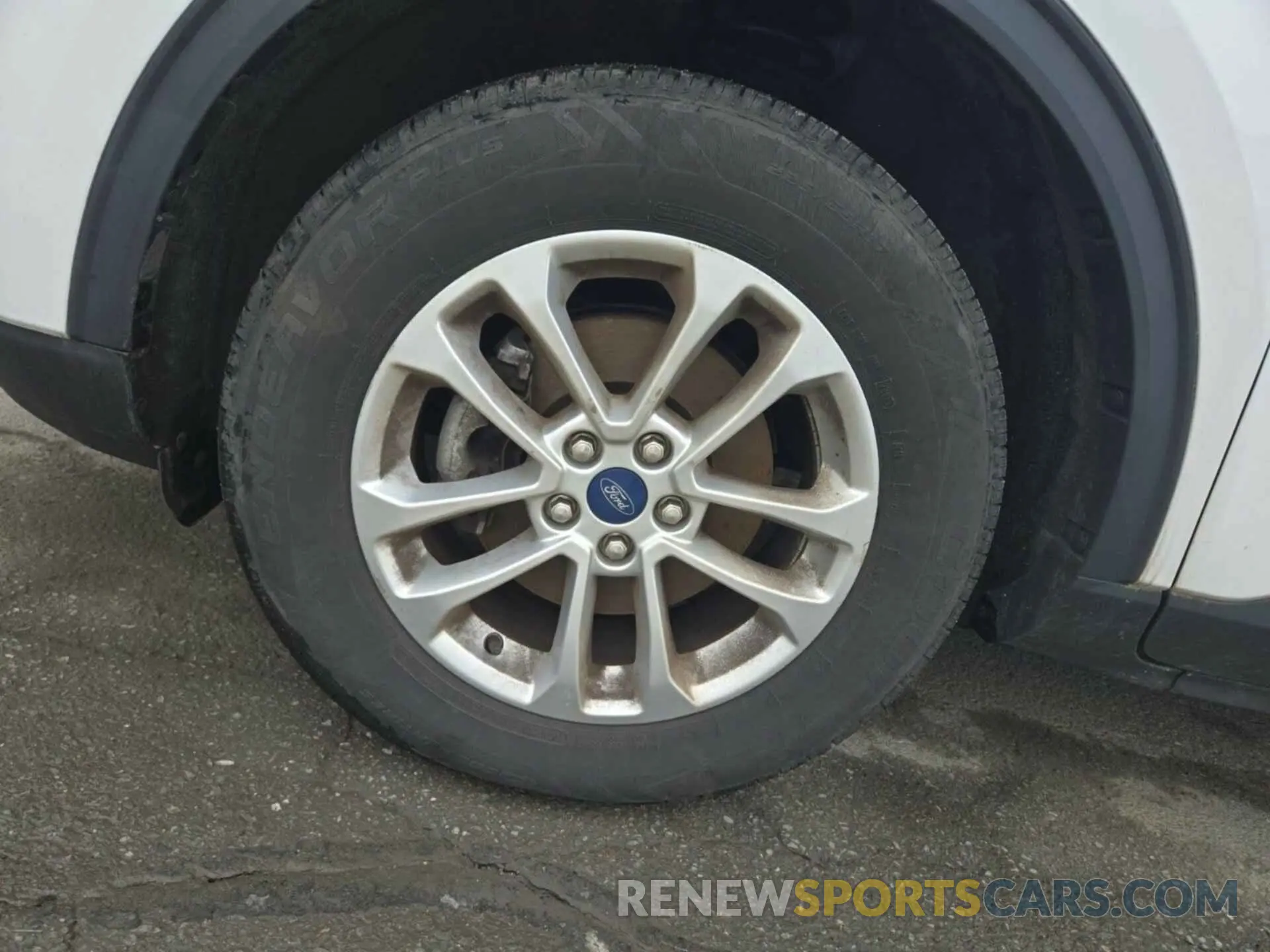 27 Photograph of a damaged car 1FMCU9G61MUA52585 FORD ESCAPE 2021
