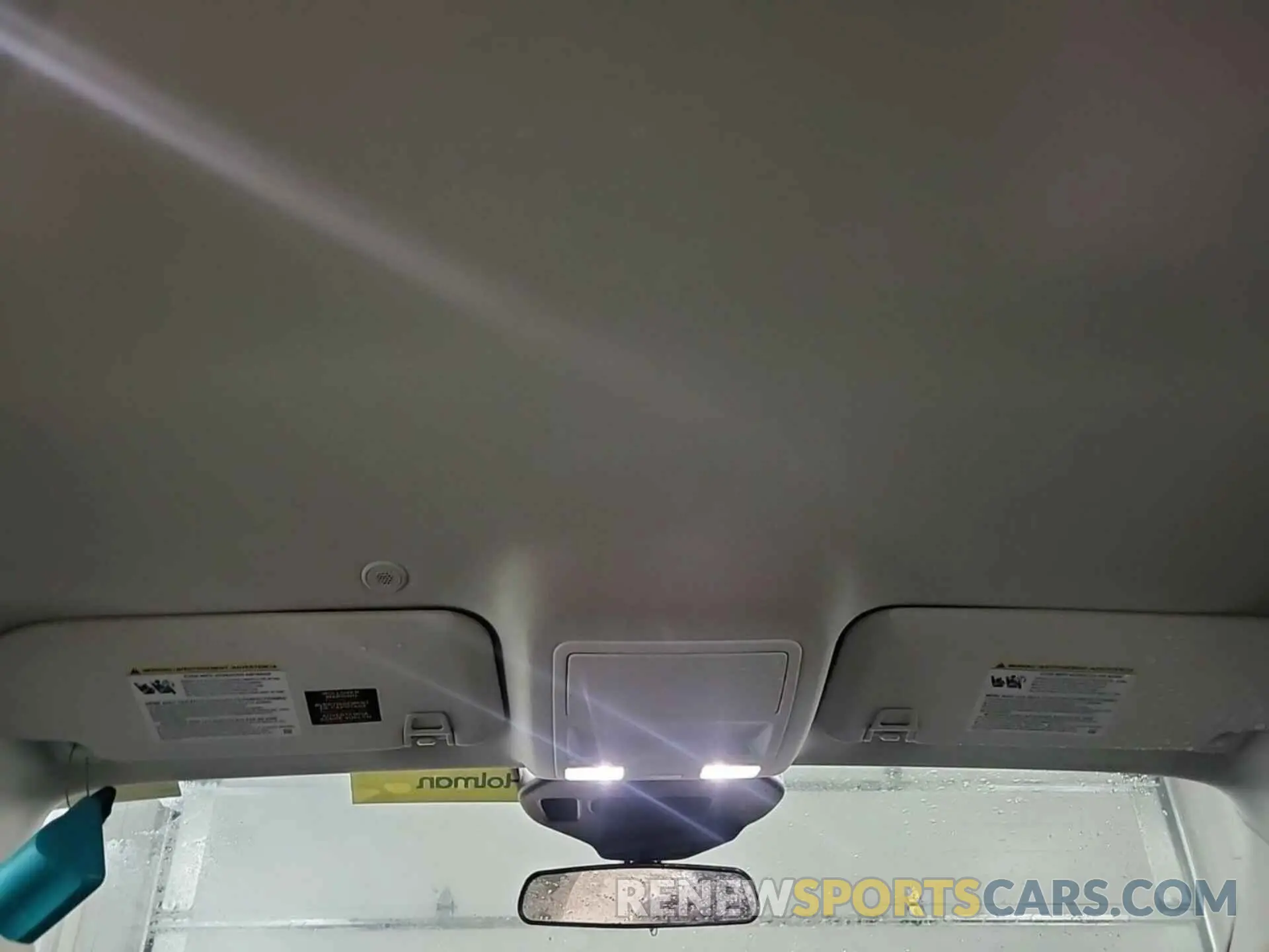 4 Photograph of a damaged car 1FMCU9G61MUA52585 FORD ESCAPE 2021