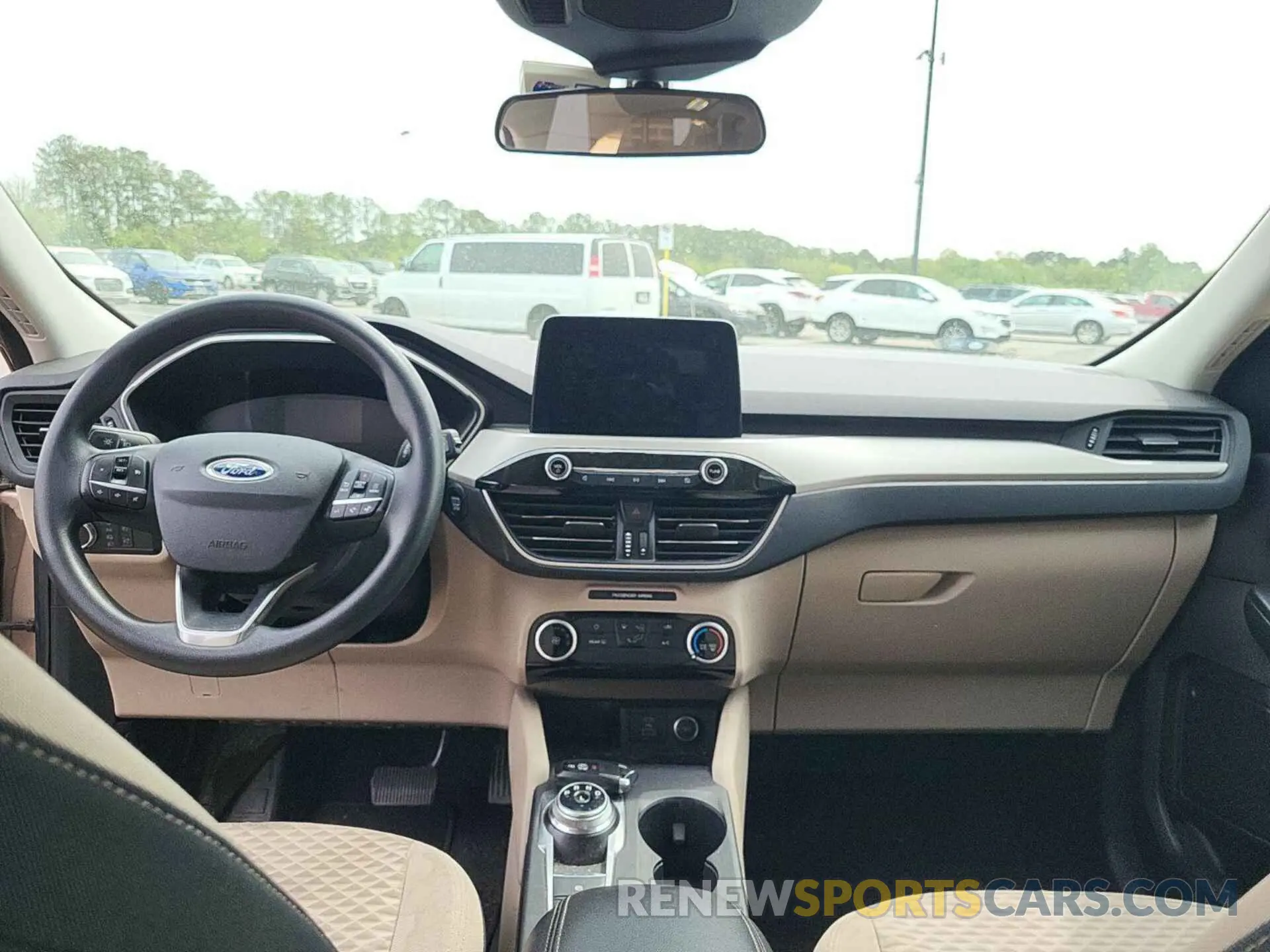 21 Photograph of a damaged car 1FMCU9G61MUA69077 FORD ESCAPE 2021