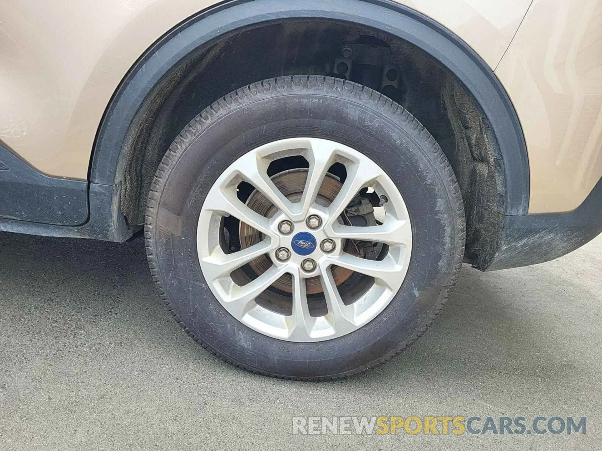 26 Photograph of a damaged car 1FMCU9G61MUA69077 FORD ESCAPE 2021