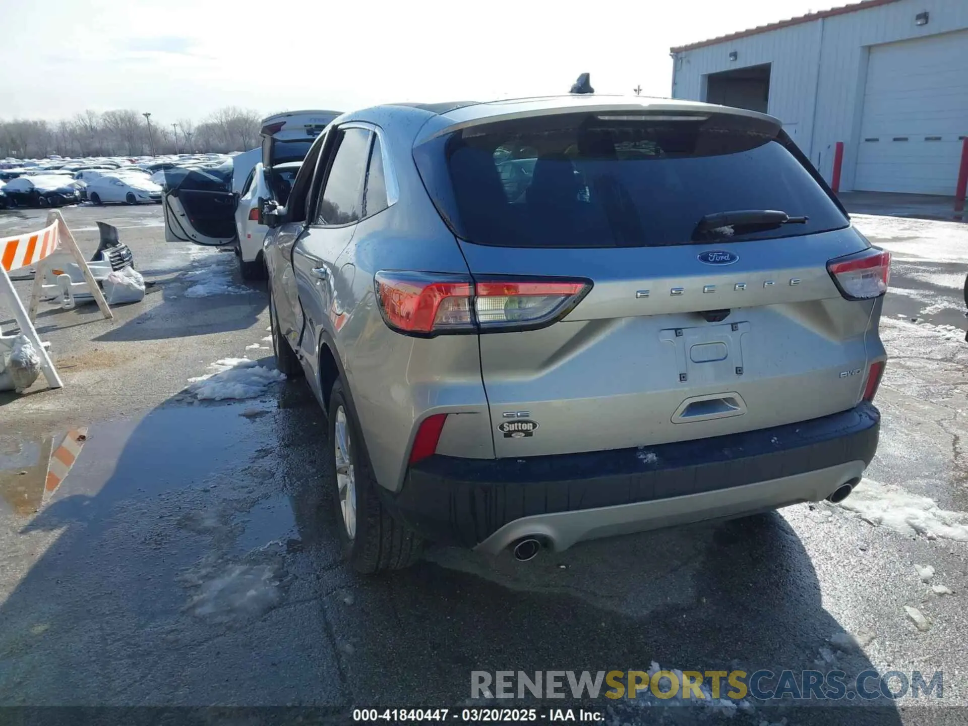 3 Photograph of a damaged car 1FMCU9G61MUB20836 FORD ESCAPE 2021