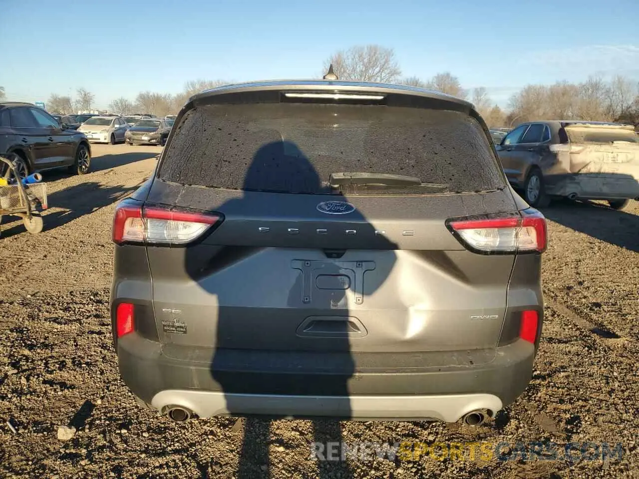 6 Photograph of a damaged car 1FMCU9G62MUA03962 FORD ESCAPE 2021