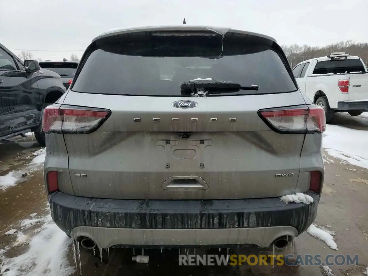 6 Photograph of a damaged car 1FMCU9G62MUA42633 FORD ESCAPE 2021