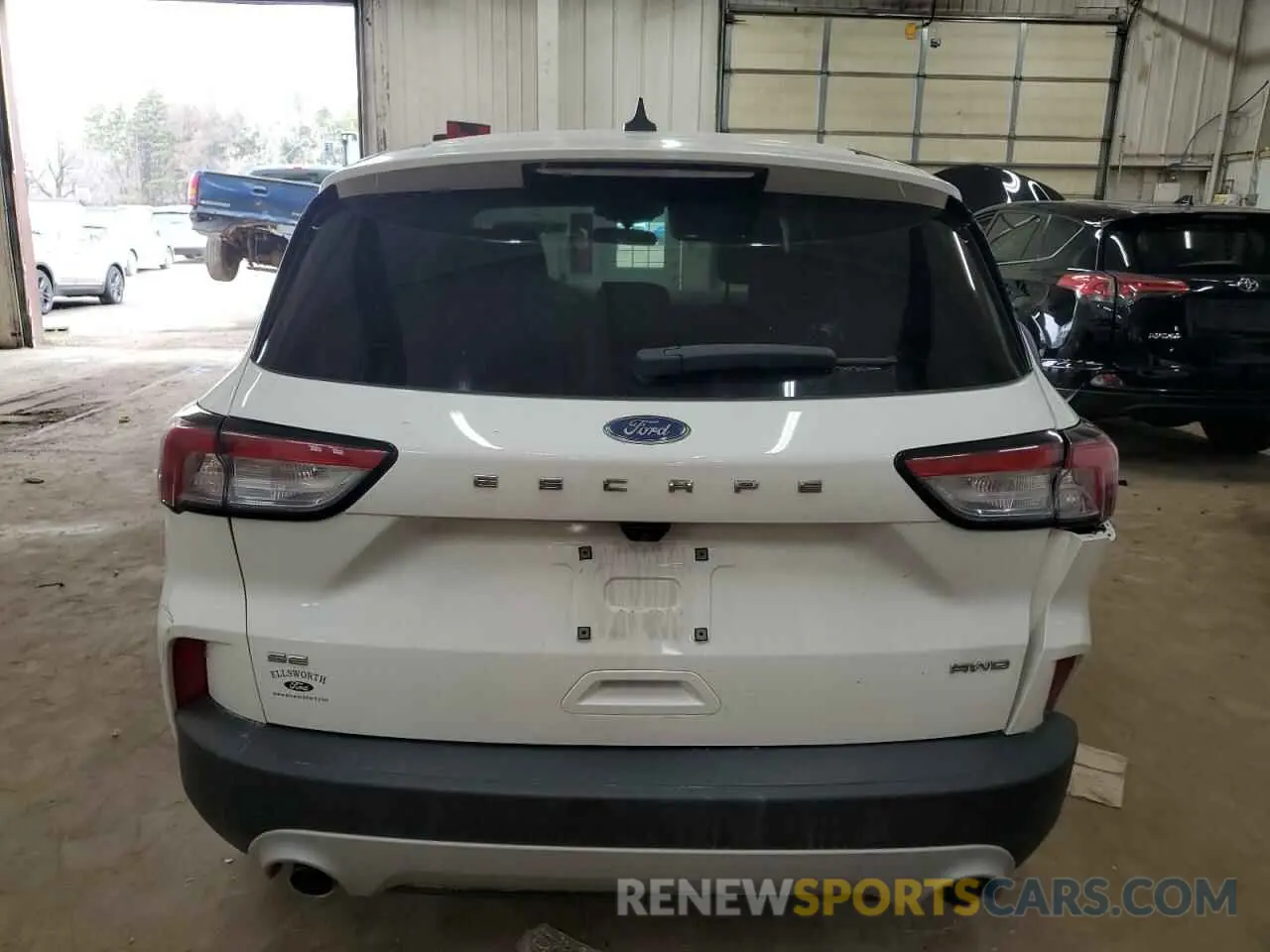 6 Photograph of a damaged car 1FMCU9G62MUA50568 FORD ESCAPE 2021