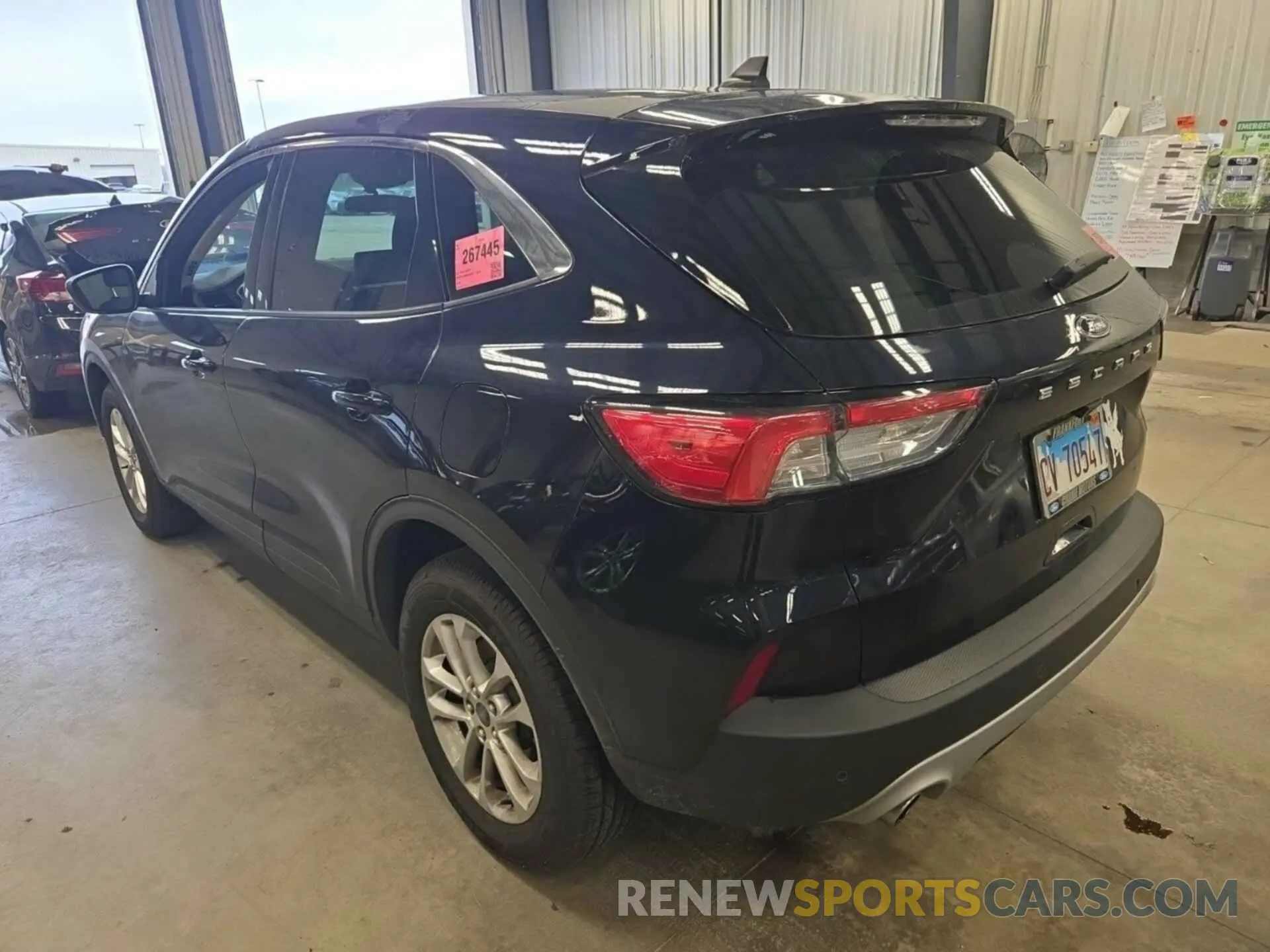 21 Photograph of a damaged car 1FMCU9G62MUA85014 FORD ESCAPE 2021