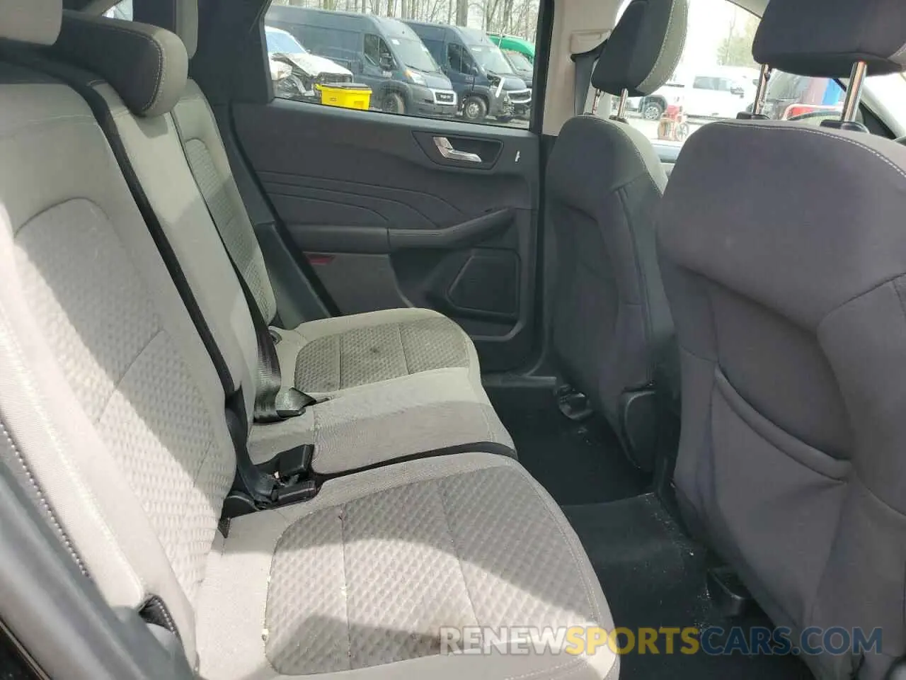 11 Photograph of a damaged car 1FMCU9G63MUA13237 FORD ESCAPE 2021