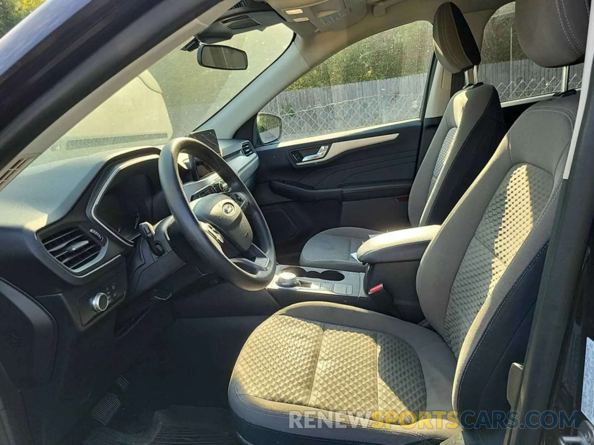 6 Photograph of a damaged car 1FMCU9G63MUA80663 FORD ESCAPE 2021