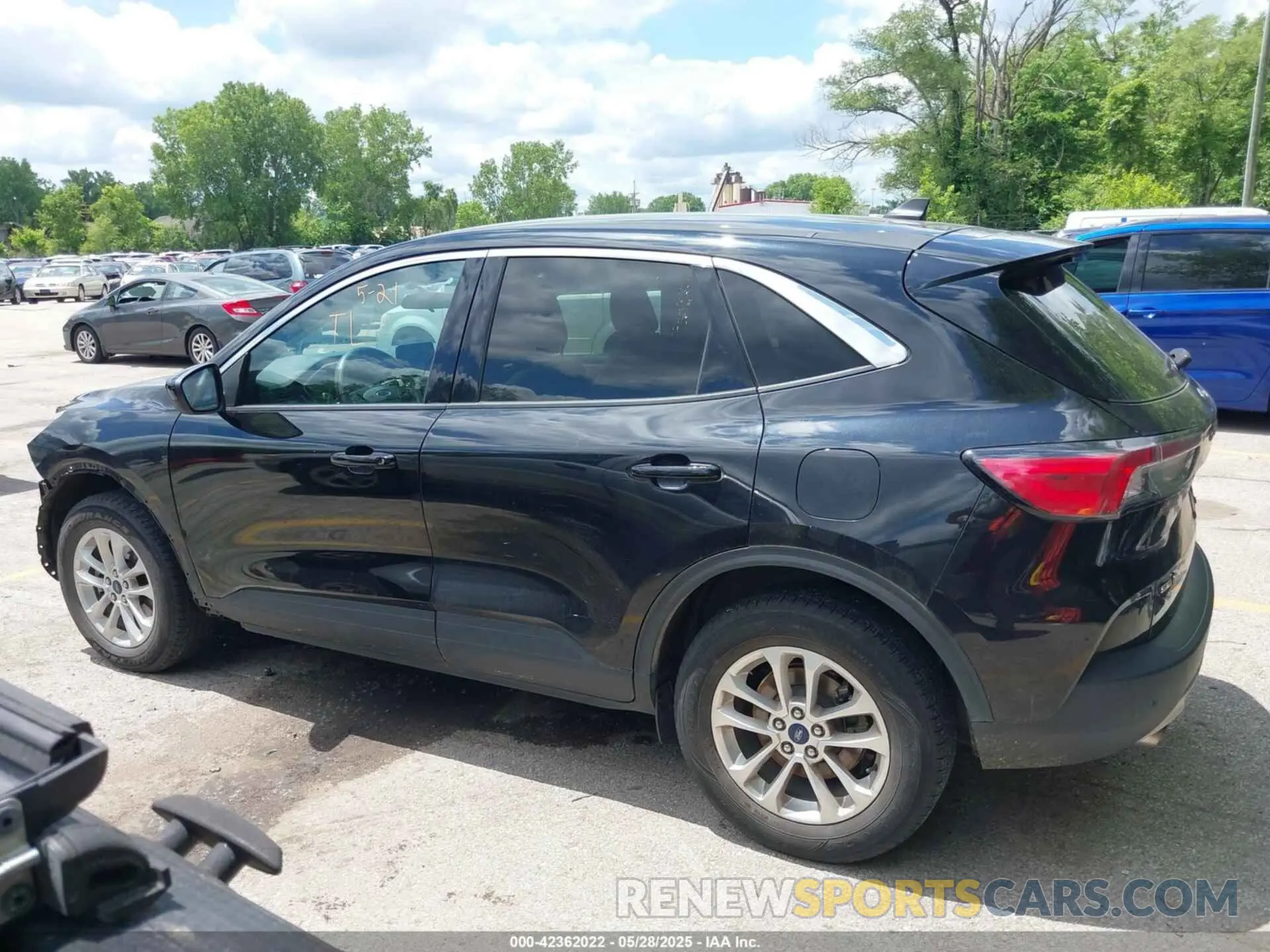 15 Photograph of a damaged car 1FMCU9G64MUA38664 FORD ESCAPE 2021