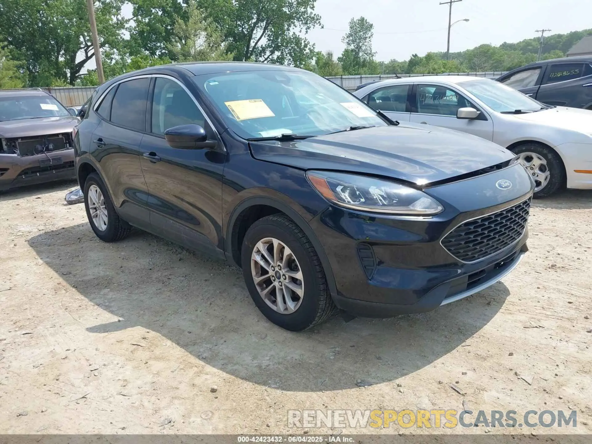 1 Photograph of a damaged car 1FMCU9G65MUB03411 FORD ESCAPE 2021
